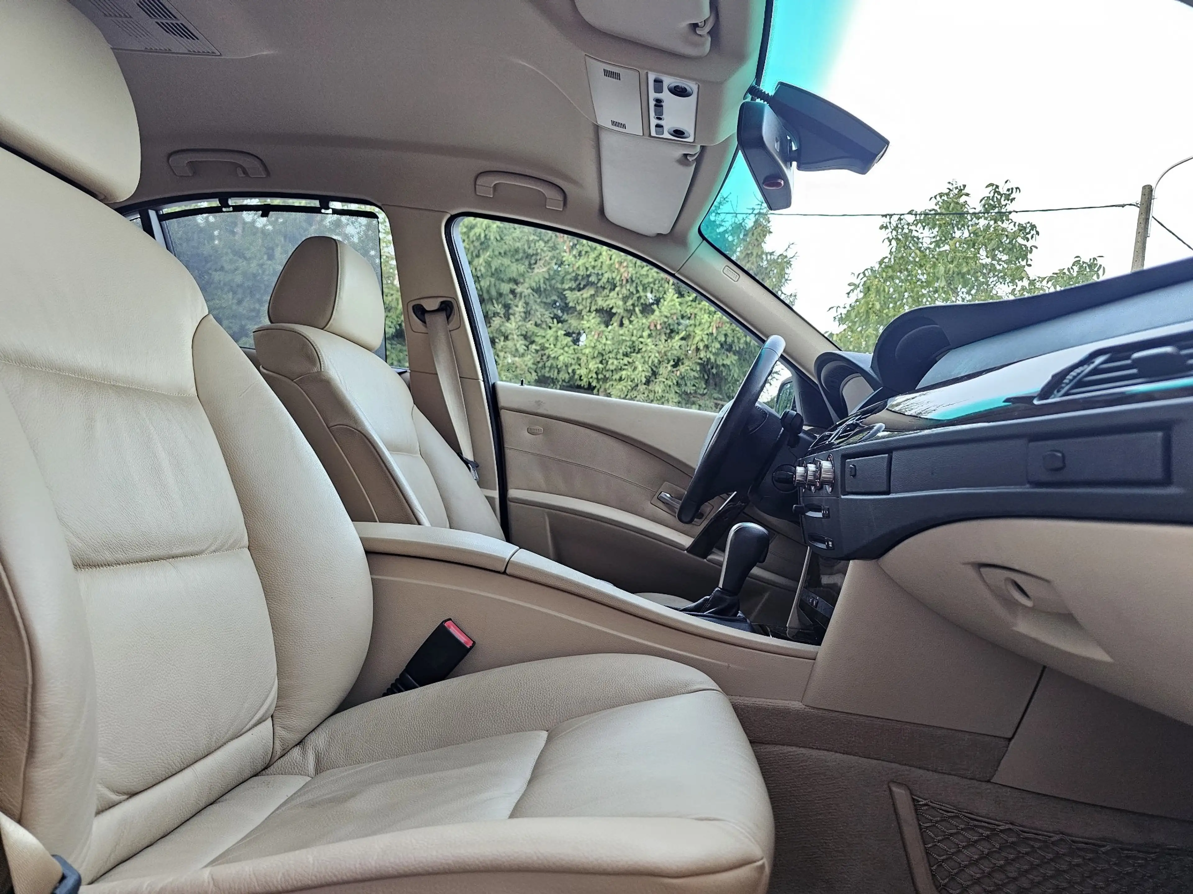 BMW 525 dA (177ch) AUT. 2005 90.286km 1er PROP GARANTIE !! — photo 9