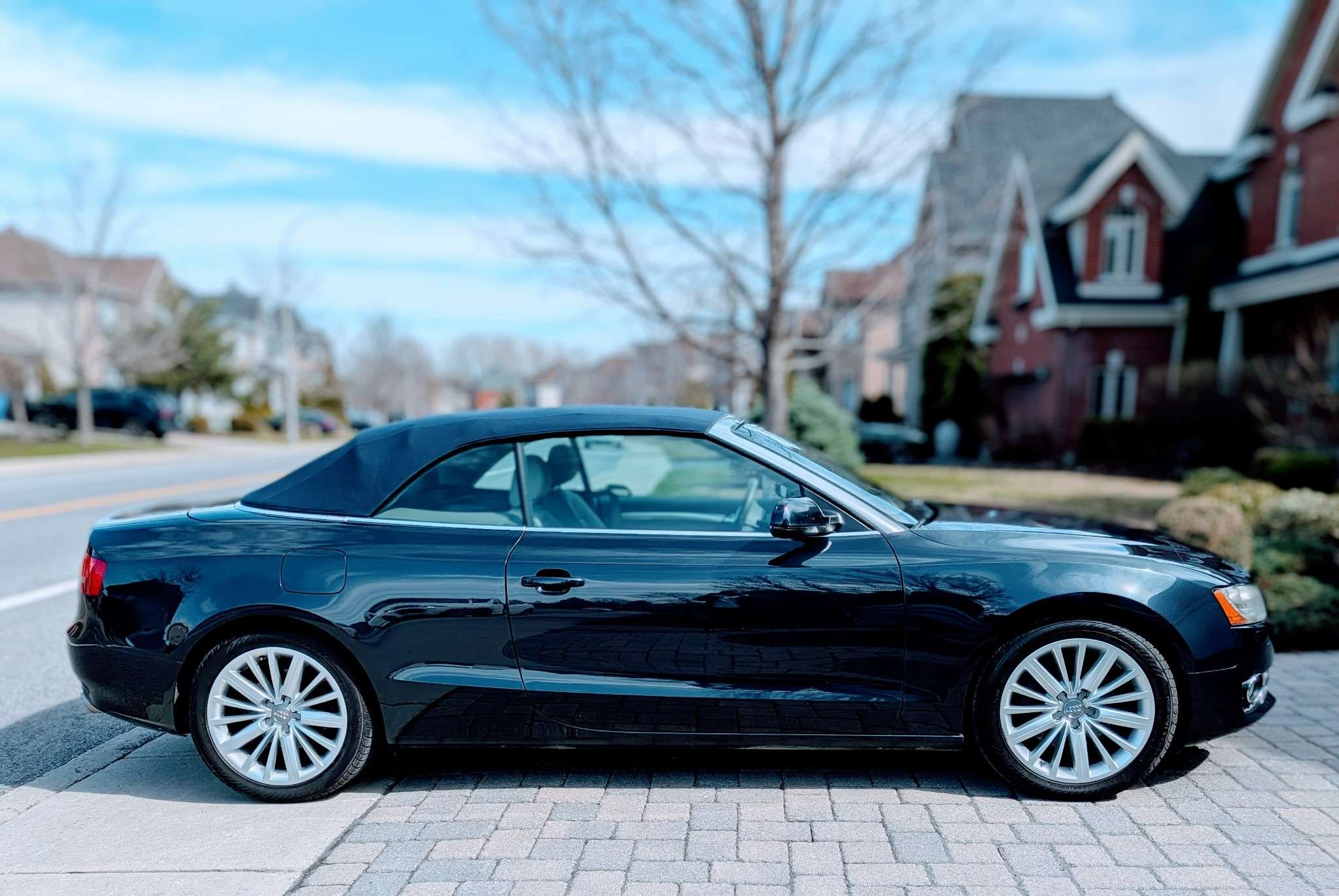 2012 Audi A5 Premium alt 2