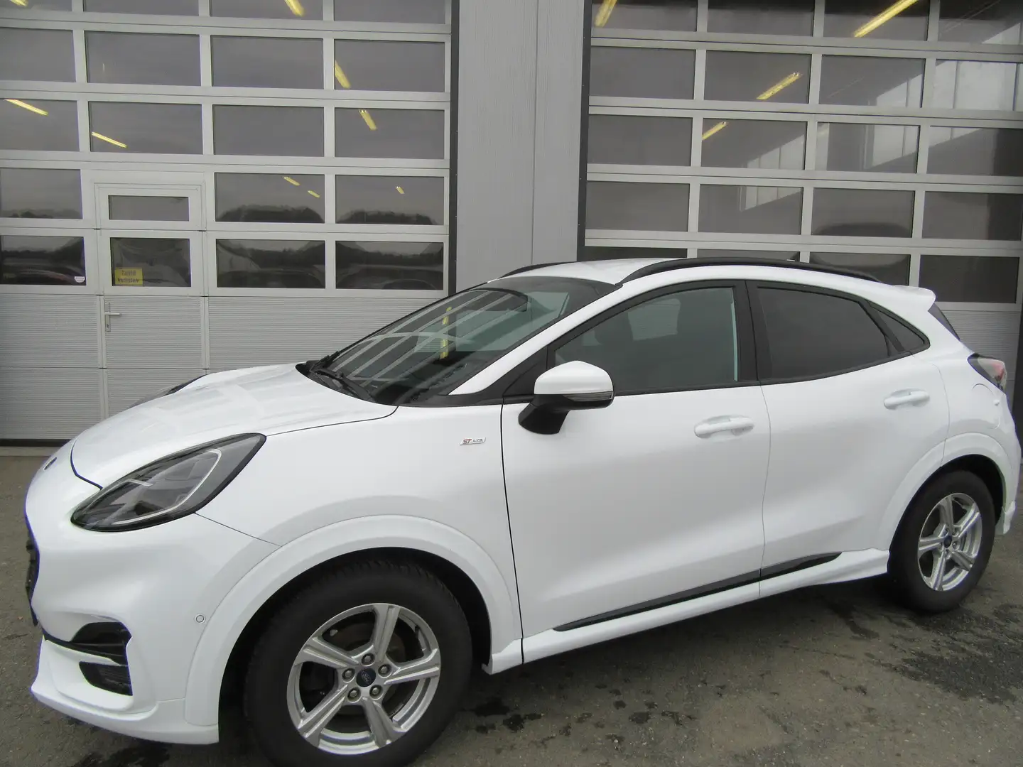 Ford Puma 1,5 EcoBlue ST-Line X Weiß - 1
