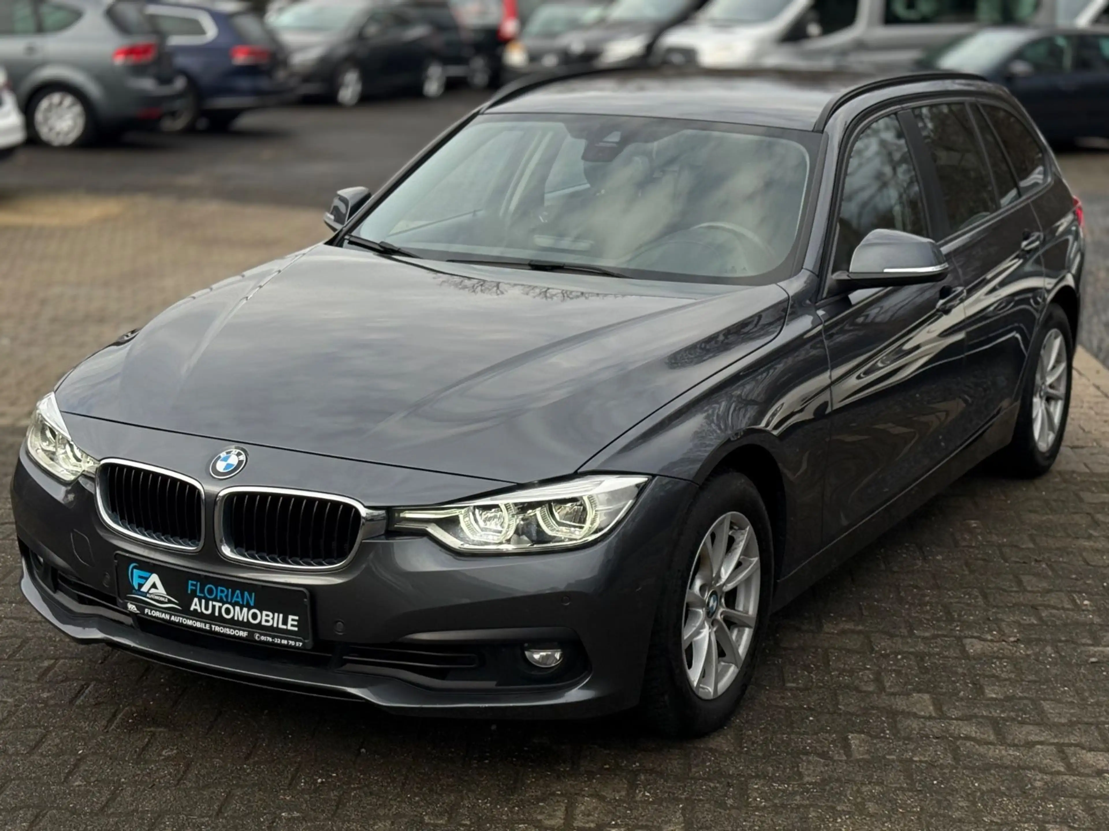 BMW 320 Baureihe 3 Touring 320 i Advantage LED*Navi — photo 6
