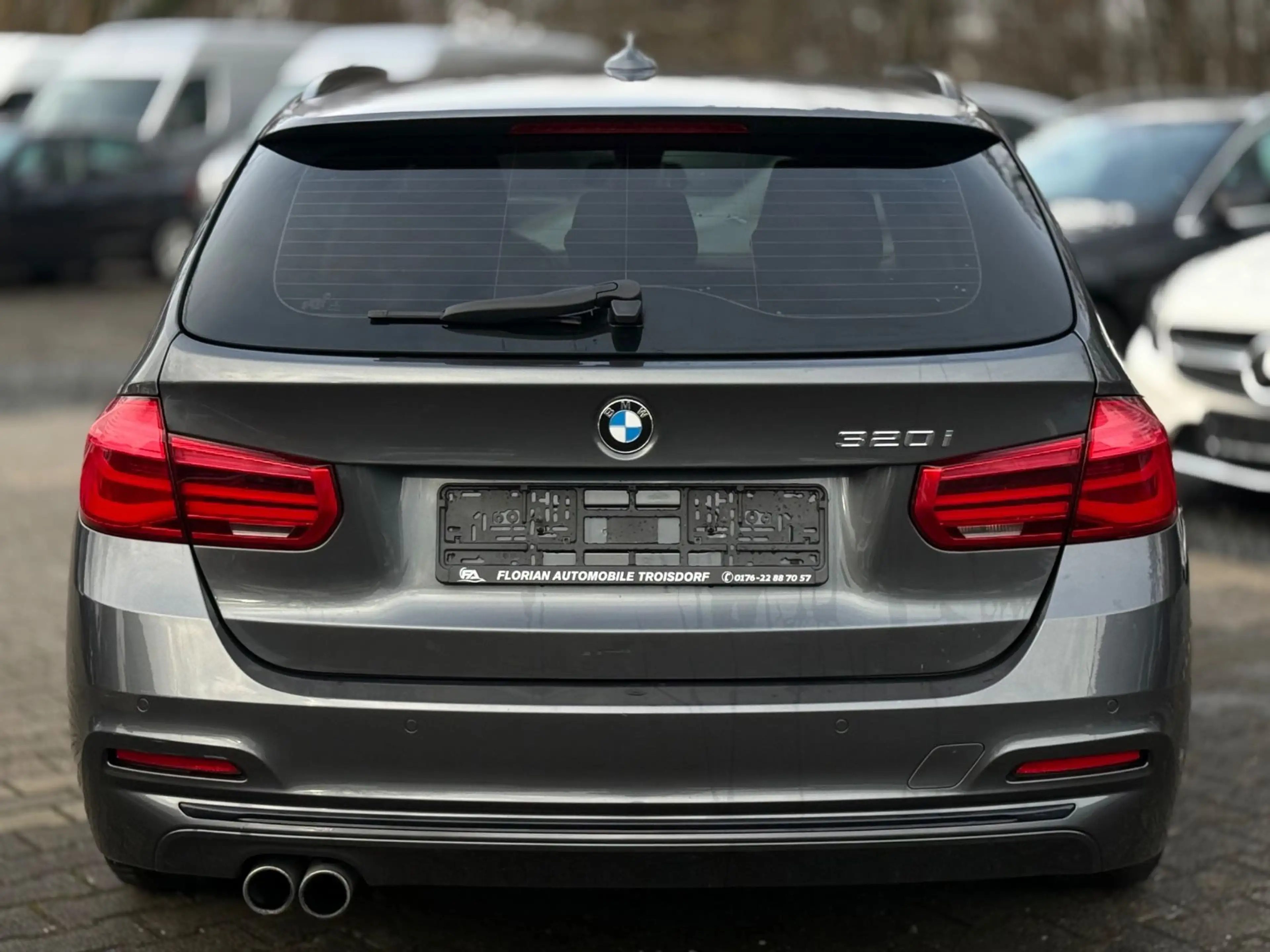 BMW 320 Baureihe 3 Touring 320 i Advantage LED*Navi — photo 9