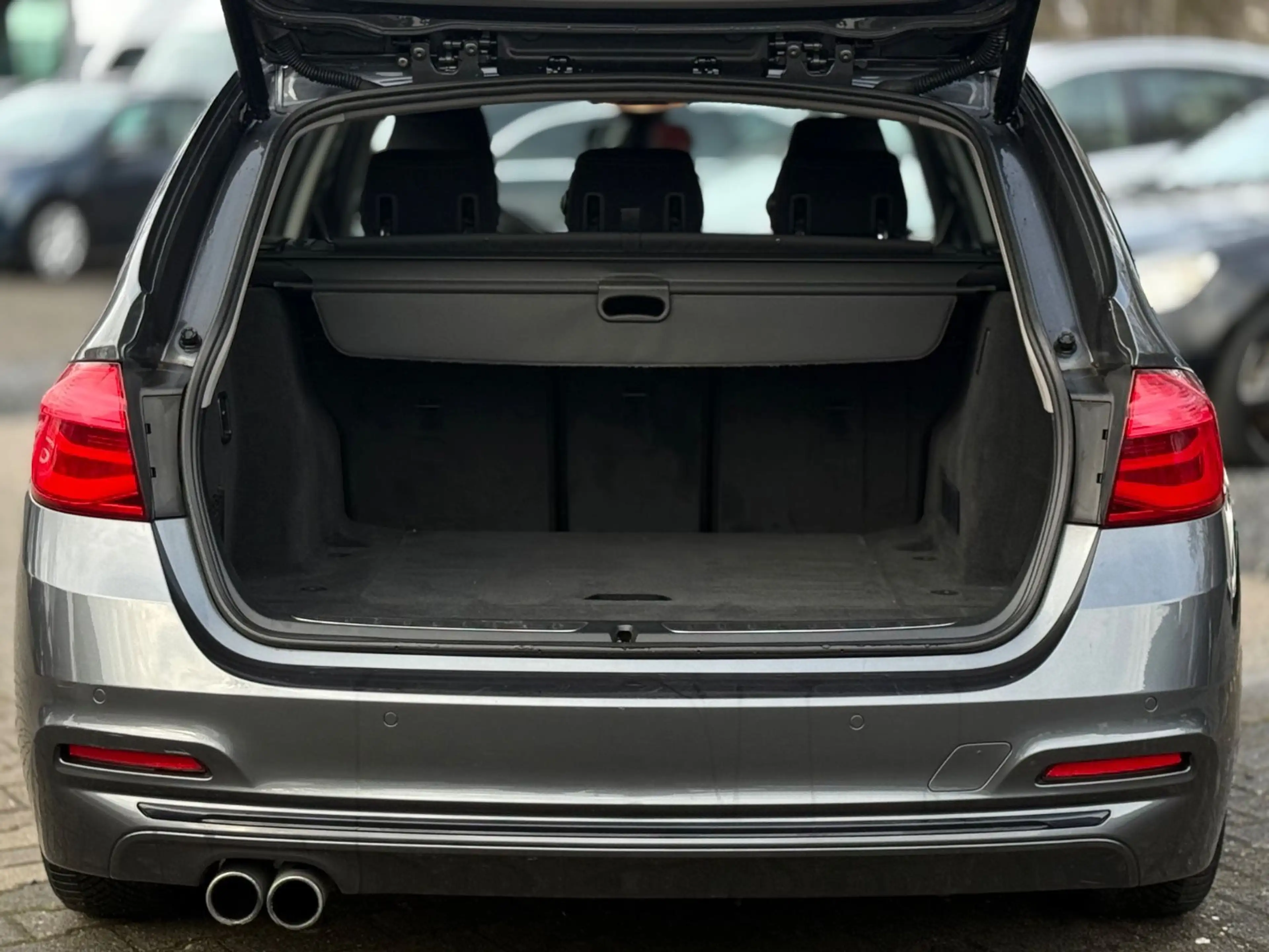 BMW 320 Baureihe 3 Touring 320 i Advantage LED*Navi — photo 12