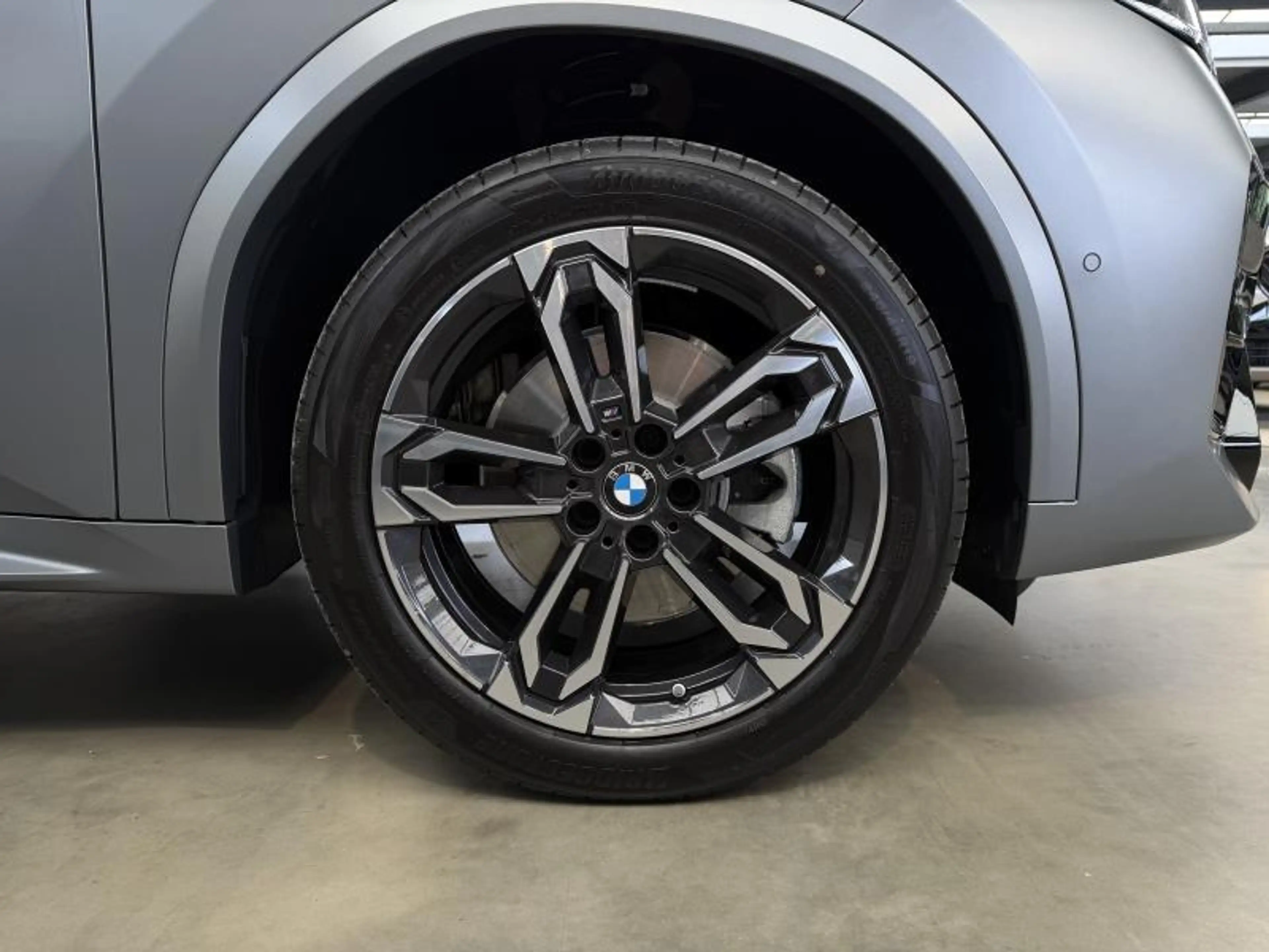 BMW X2 sDrive20i - FROZEN GREY - M SPORT - 2026! — photo 8