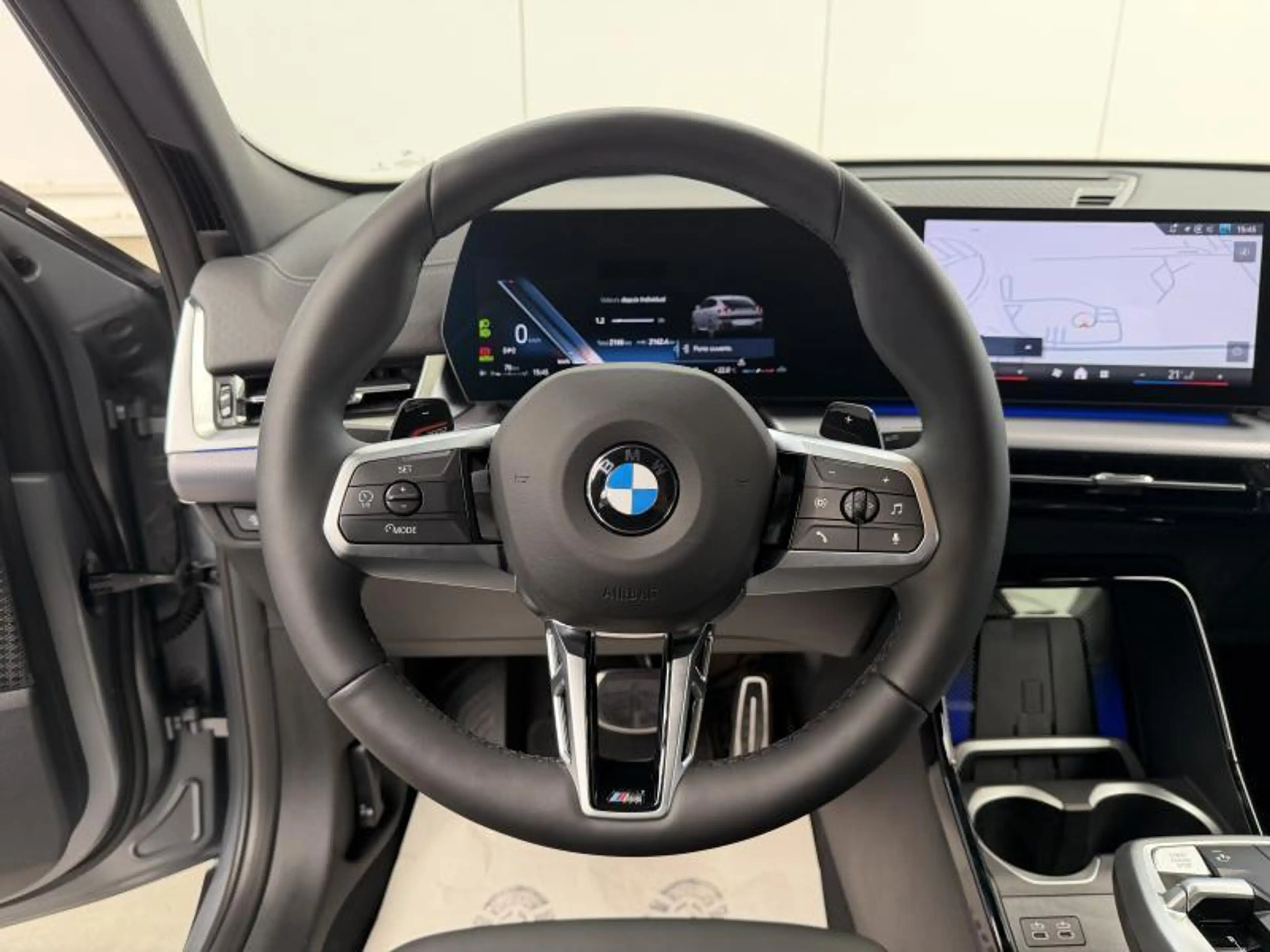 BMW X2 sDrive20i - FROZEN GREY - M SPORT - 2026! — photo 9