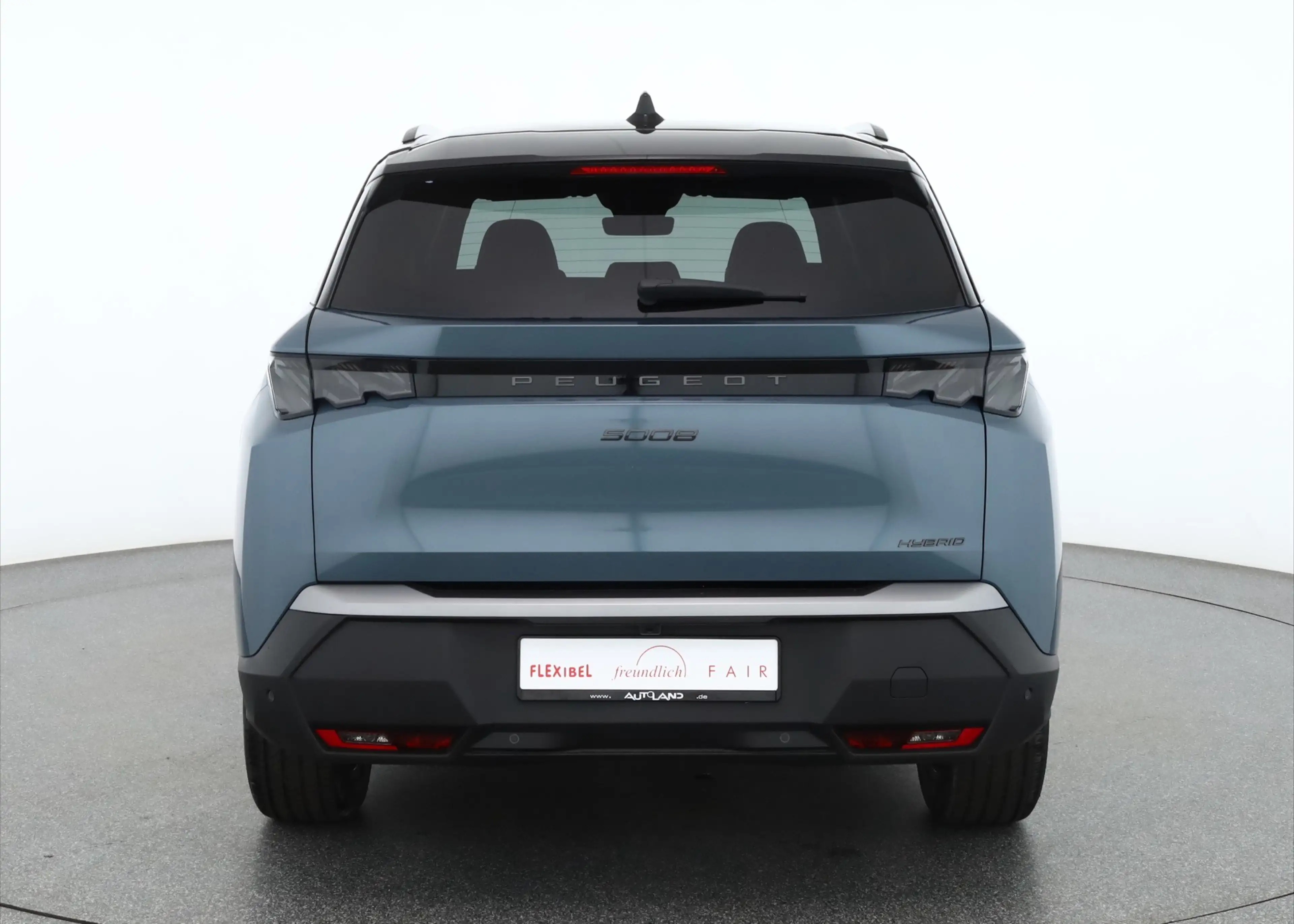 Peugeot 5008 GT Exclusive 1.2 Hybrid Aut. LED ACC Navi 360 — photo 4