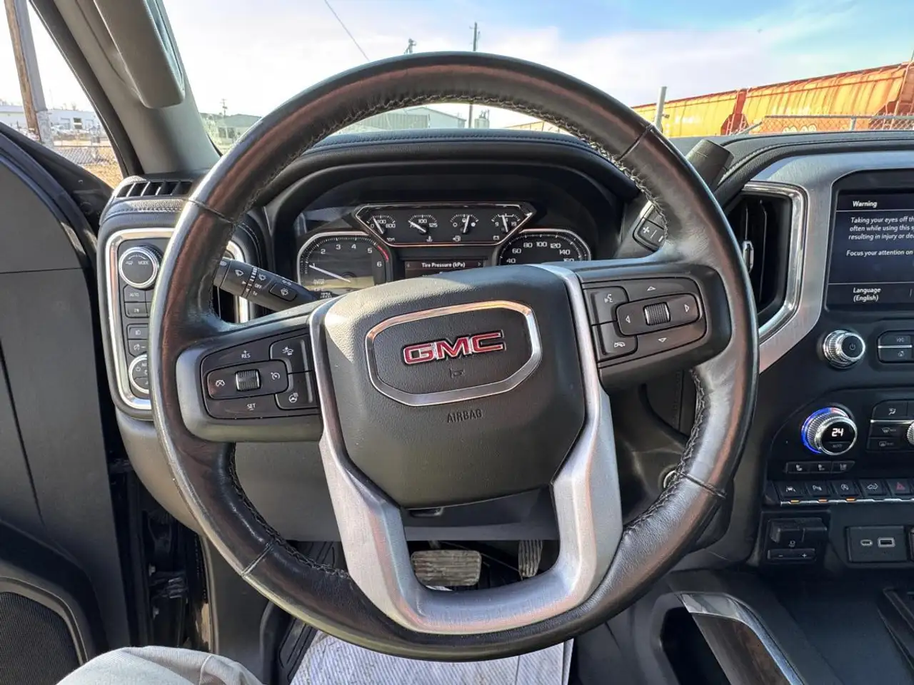 GMC Sierra 1500 снимка GMC Sierra 1500