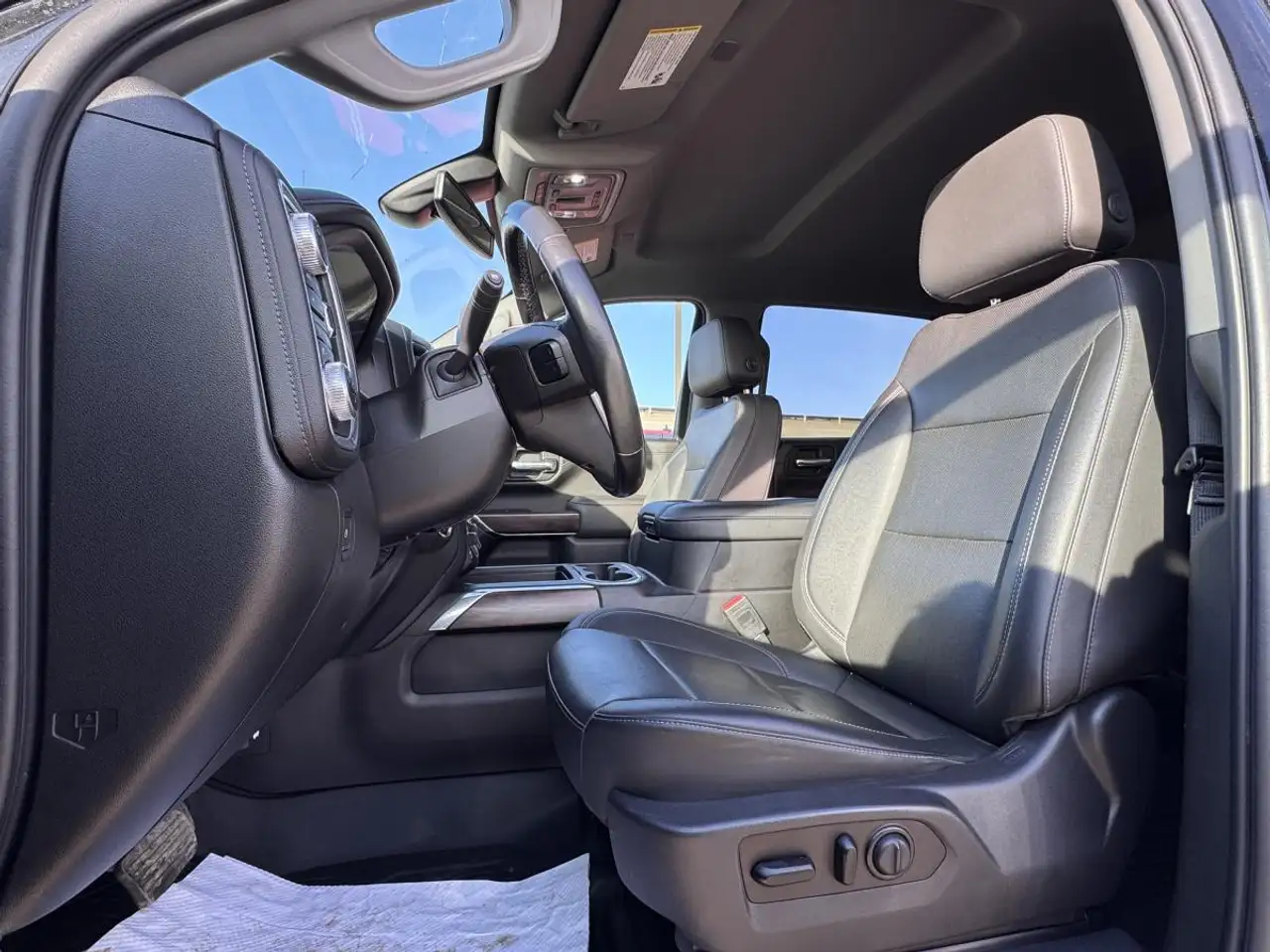 GMC Sierra 1500 снимка GMC Sierra 1500