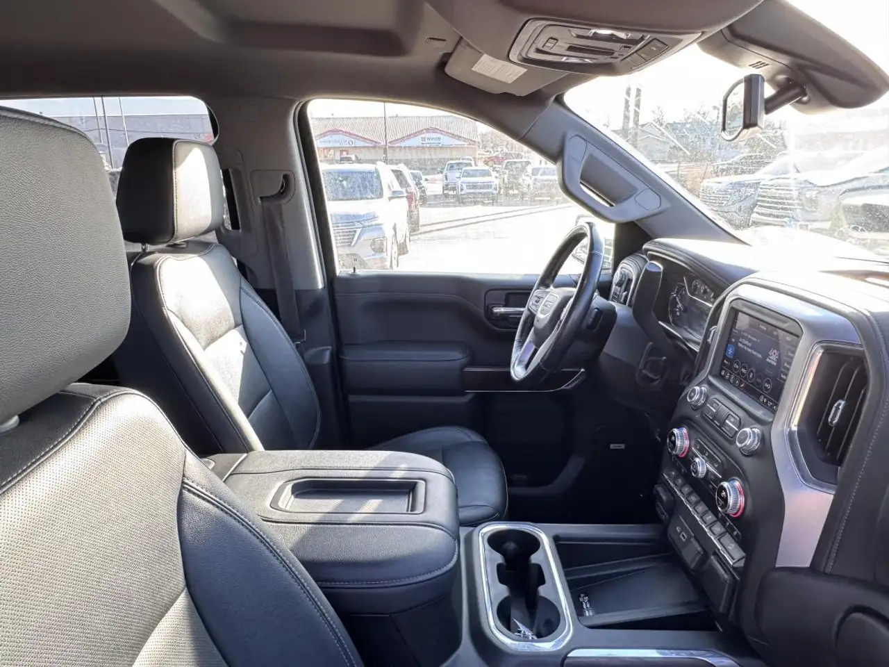 GMC Sierra 1500 снимка GMC Sierra 1500