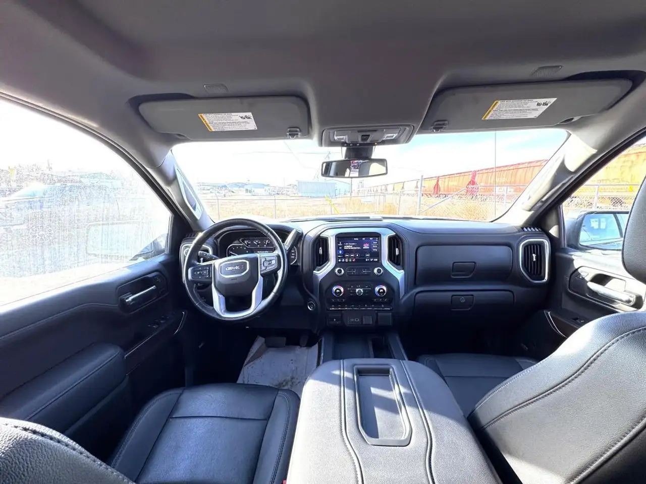 GMC Sierra 1500 снимка GMC Sierra 1500