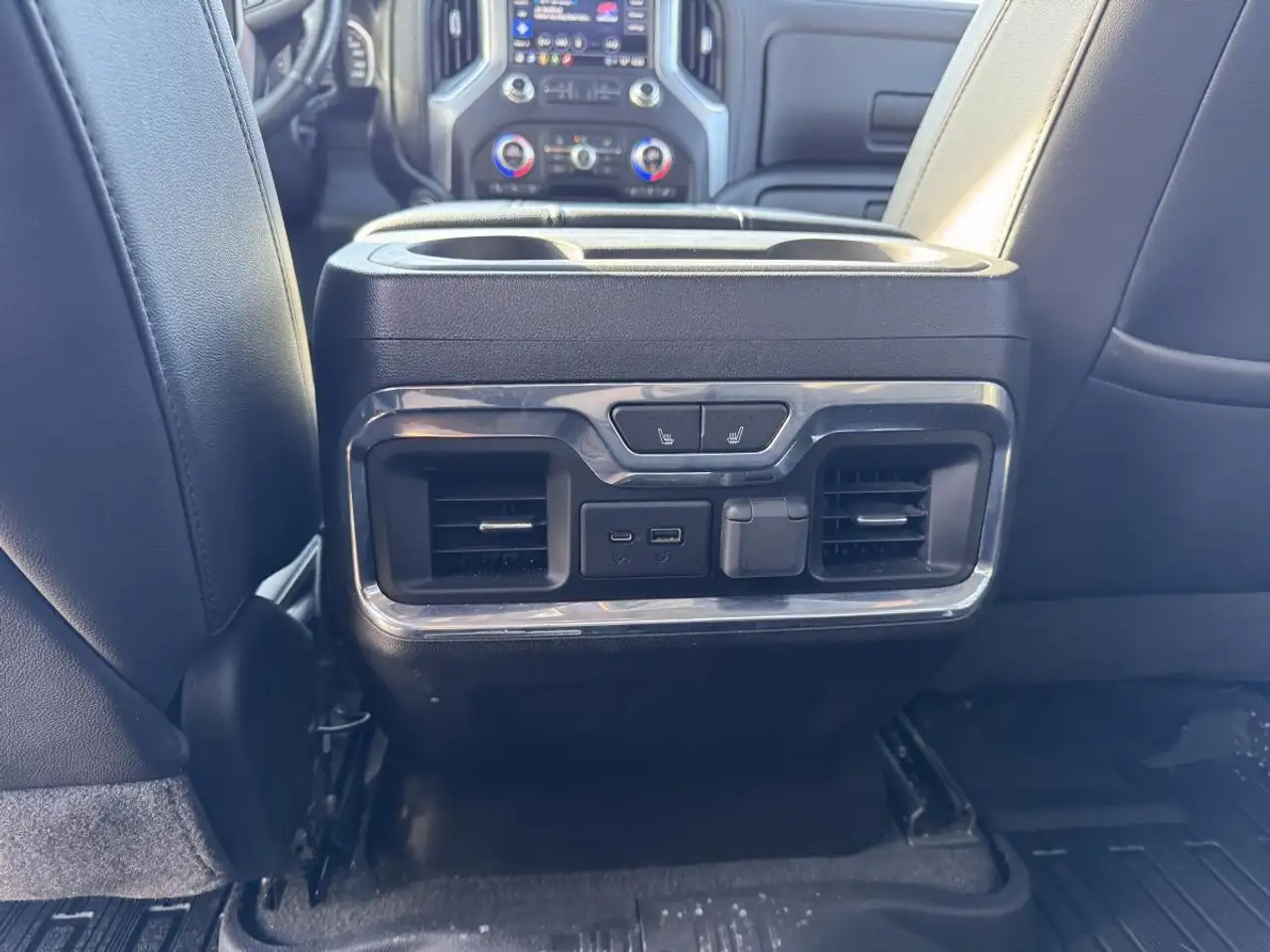 GMC Sierra 1500 снимка GMC Sierra 1500