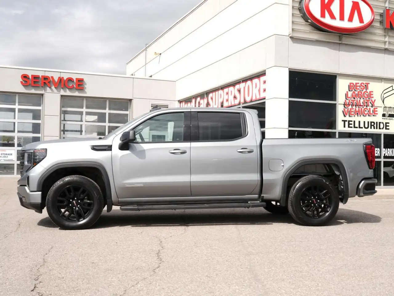 GMC Sierra 1500 снимка GMC Sierra 1500