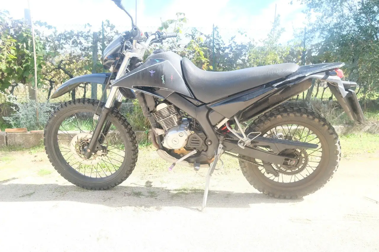 Yamaha XT 125