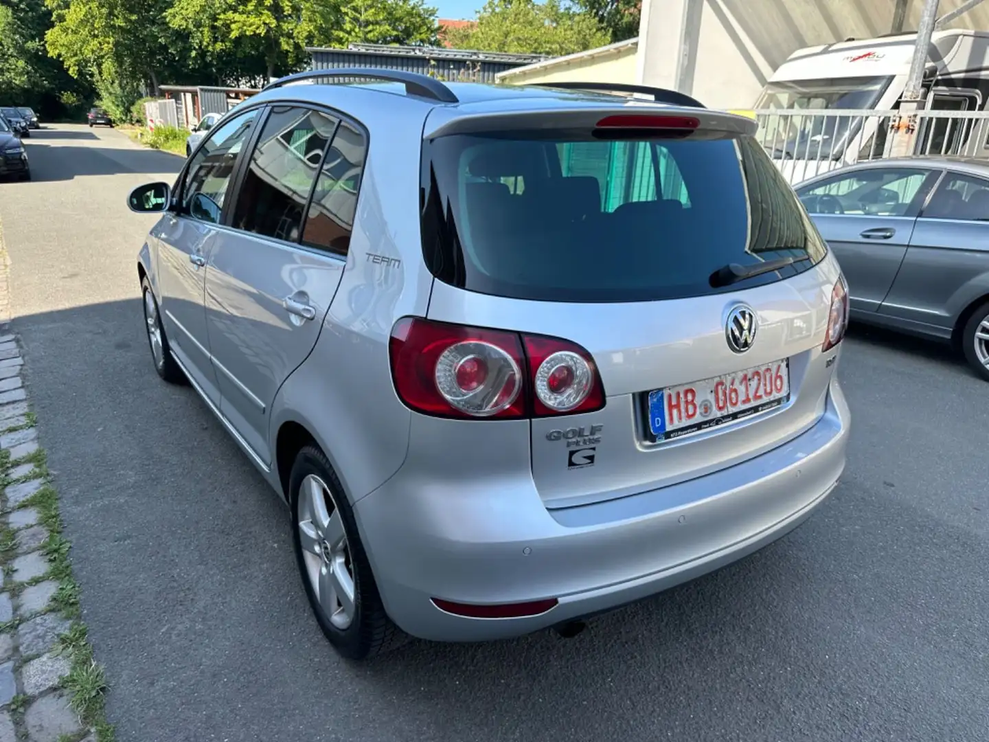 Volkswagen Golf Plus VI Team*voll Scheck*hu+au*euro5* Allwe Zilver - 2