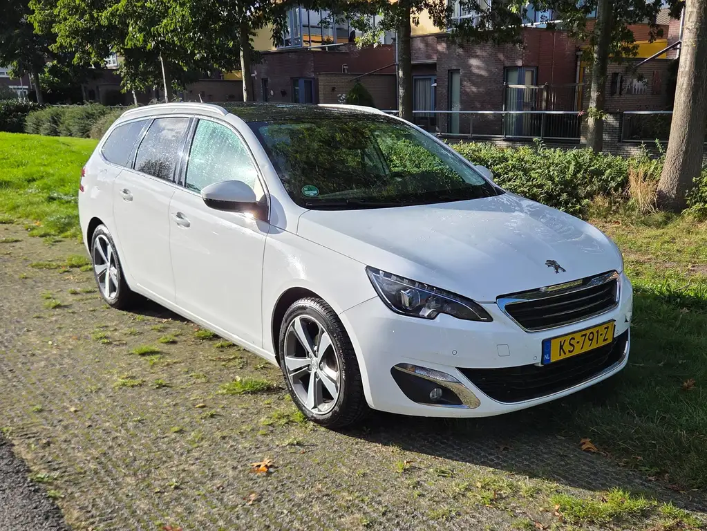 Peugeot 308 2016 из Европы — купить под ключ