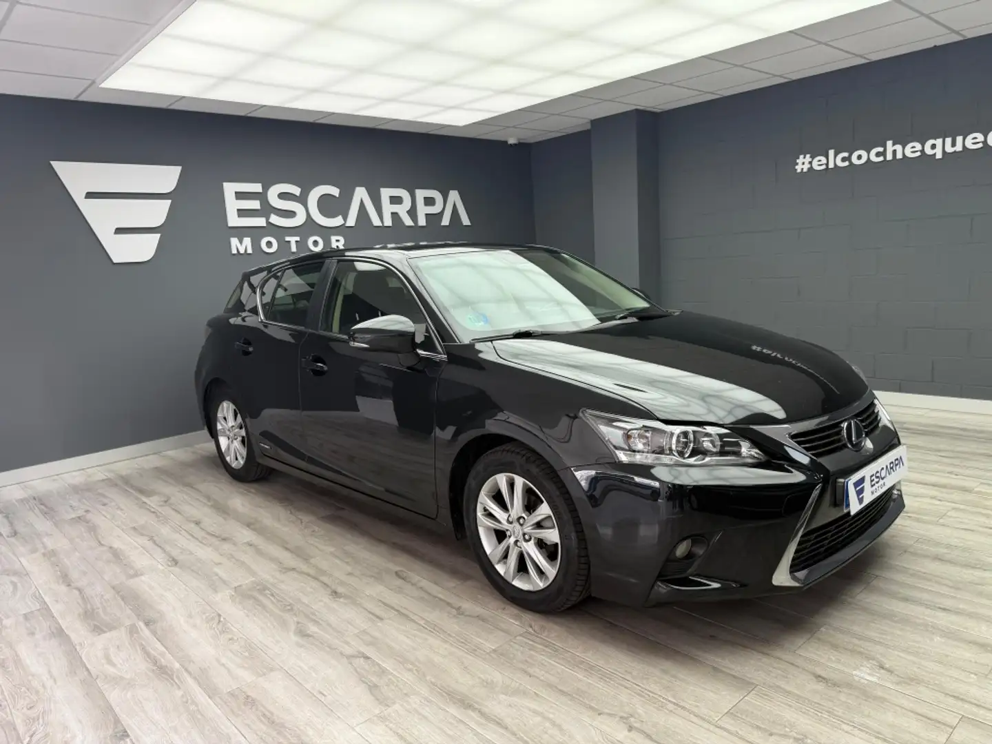 Lexus CT 200h Executive Zwart - 1