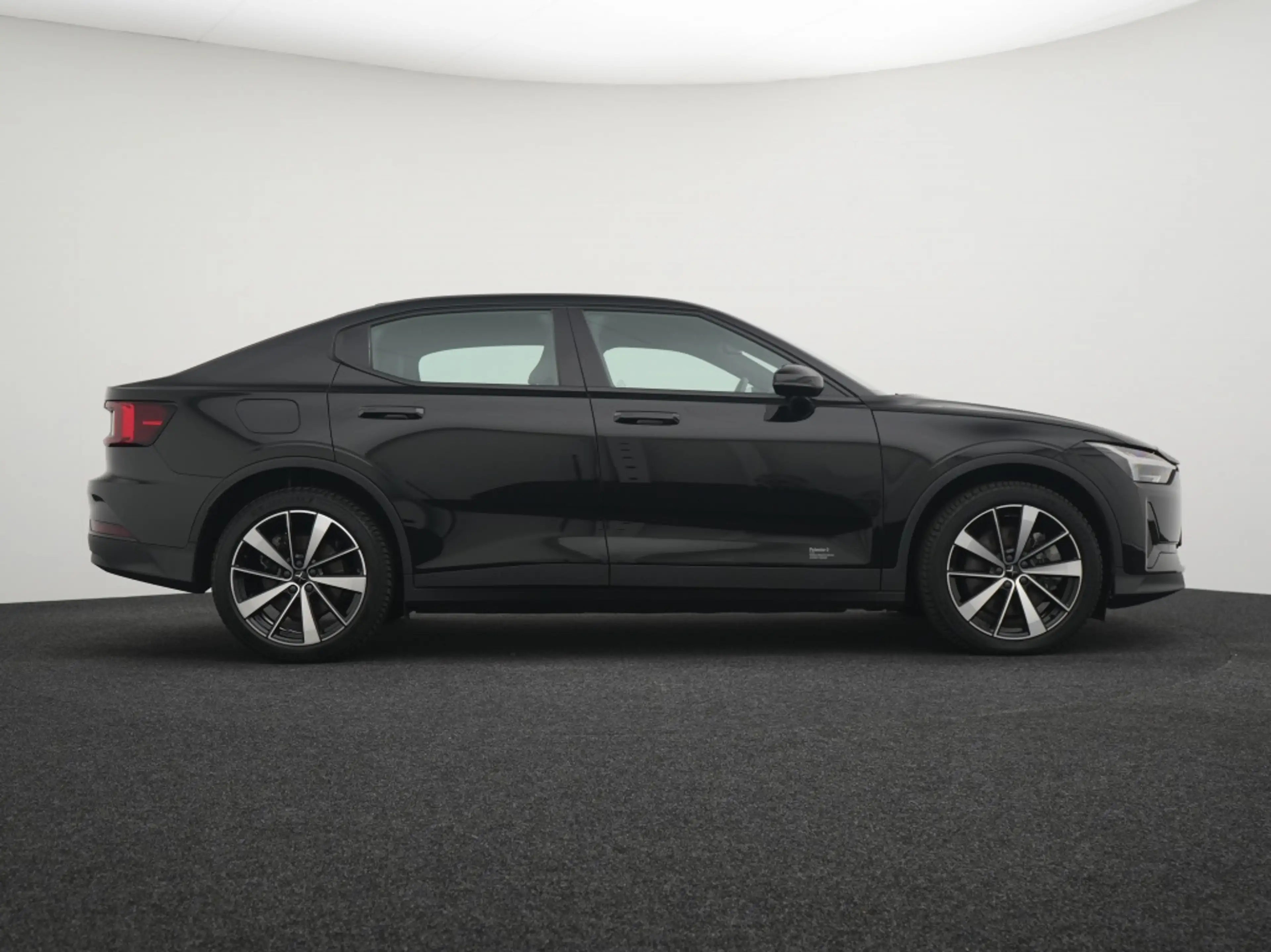 Polestar 2 Standard Range Single Motor 63kWh | Private lease — photo 14