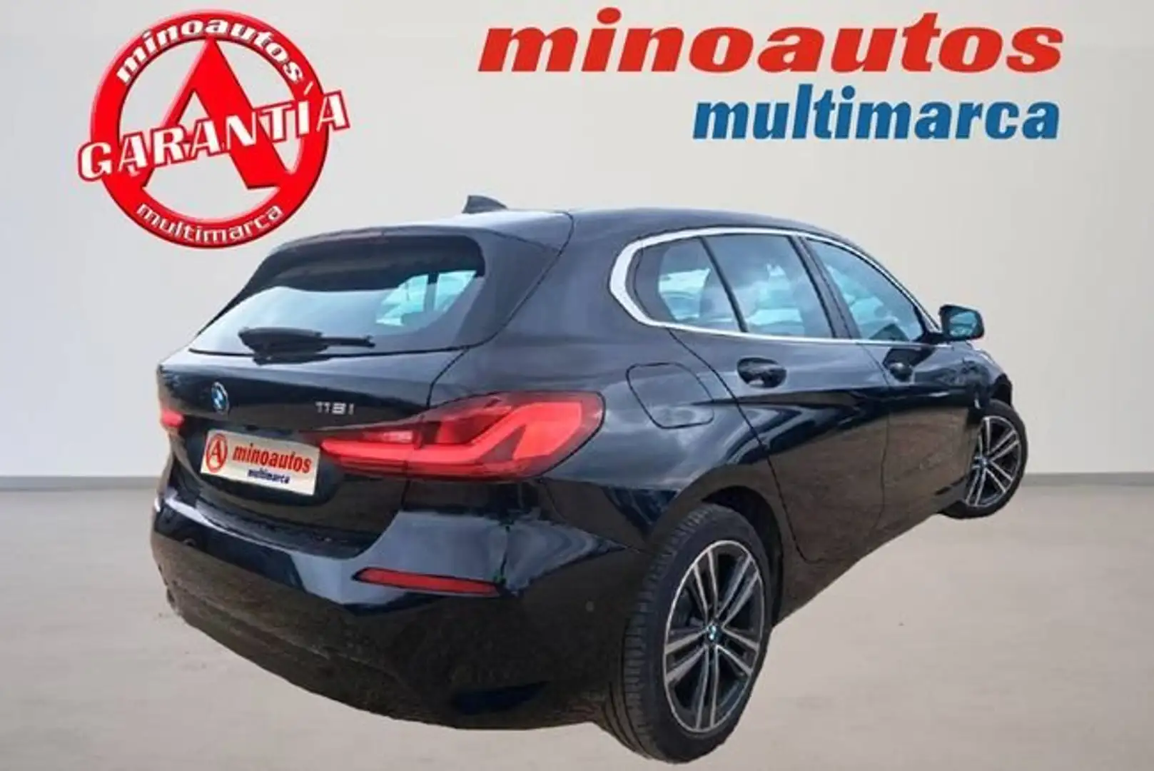 BMW 116 118I 136 CV BUSINESS DESIGN Negro - 2