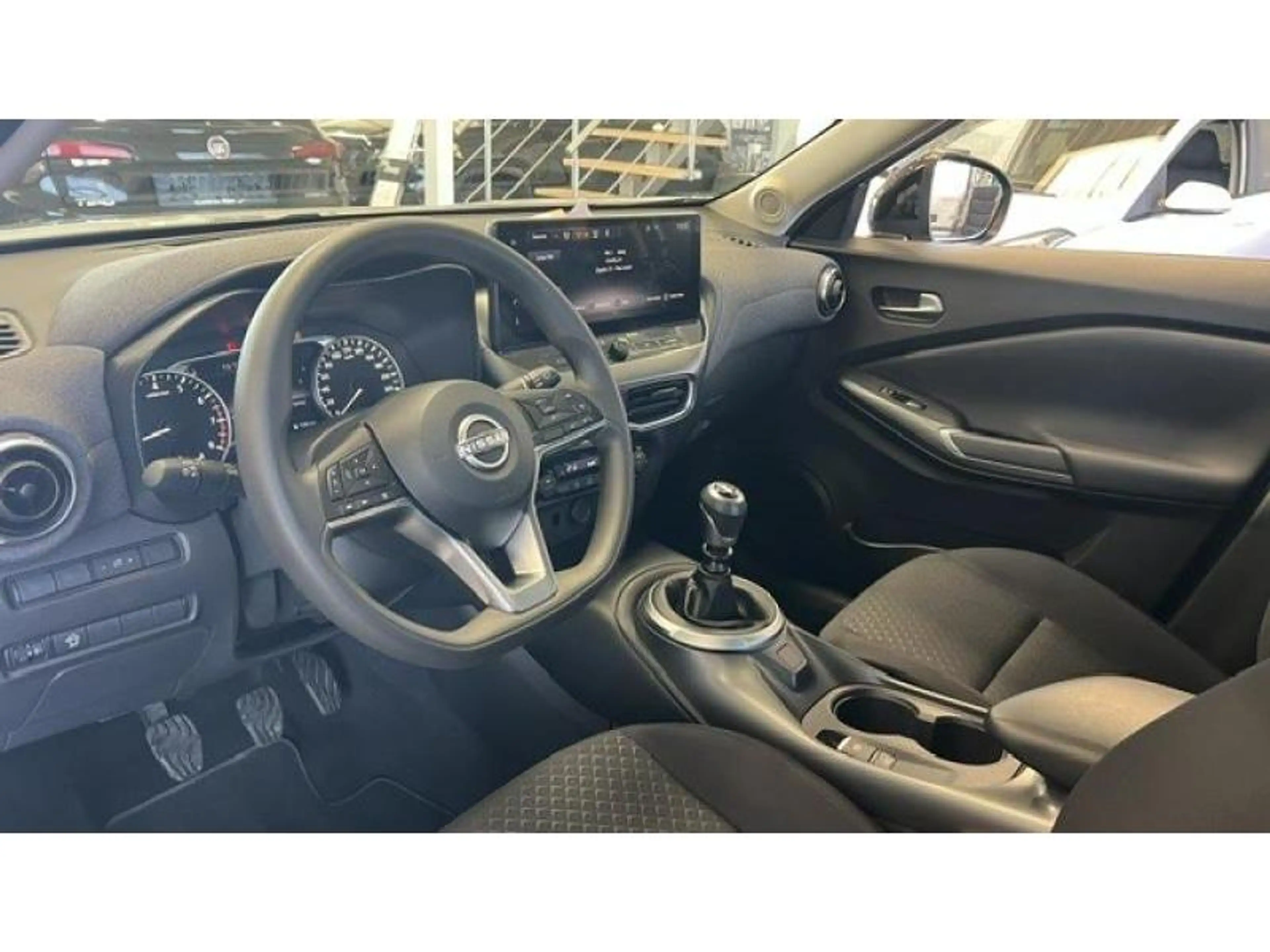 Nissan Juke Accenta — photo 10