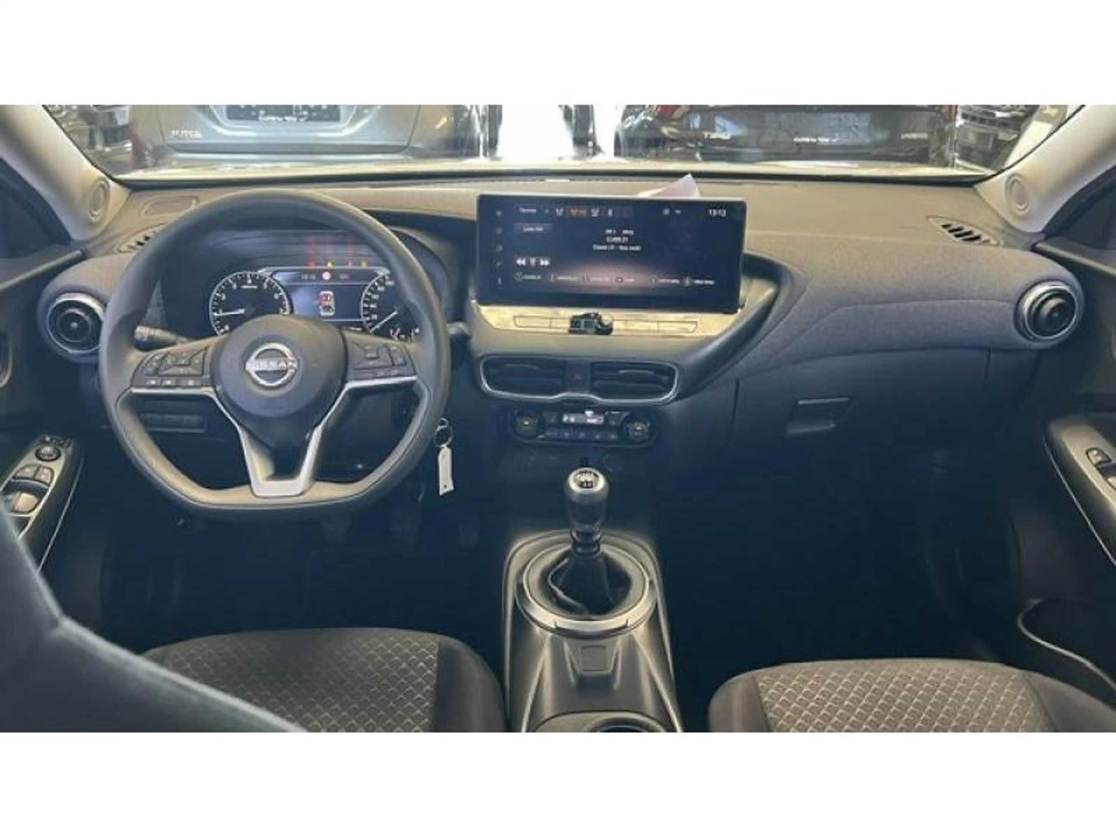 Nissan Juke Accenta — photo 11
