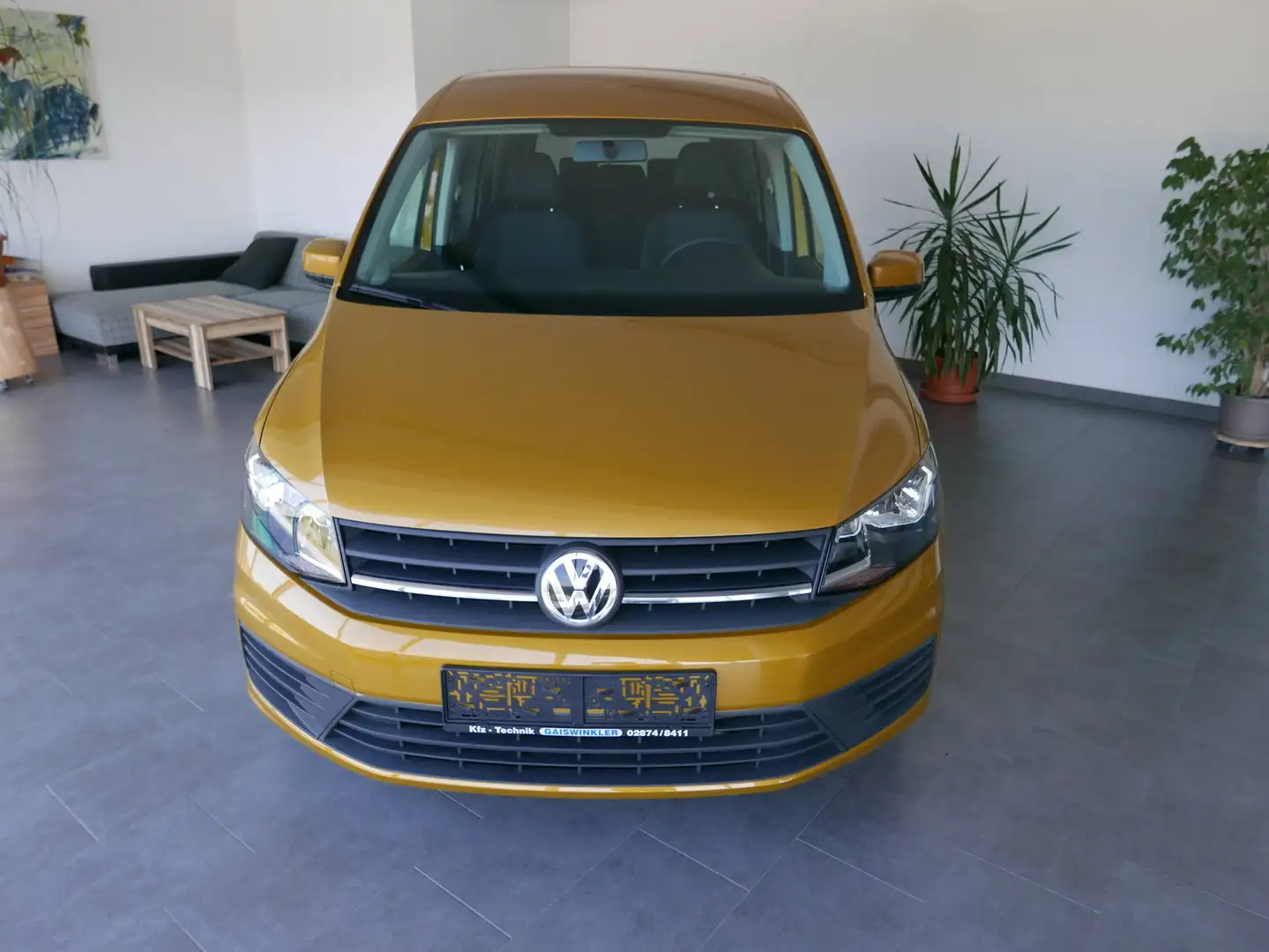 Volkswagen Caddy Trendline BMT Gelb - 2