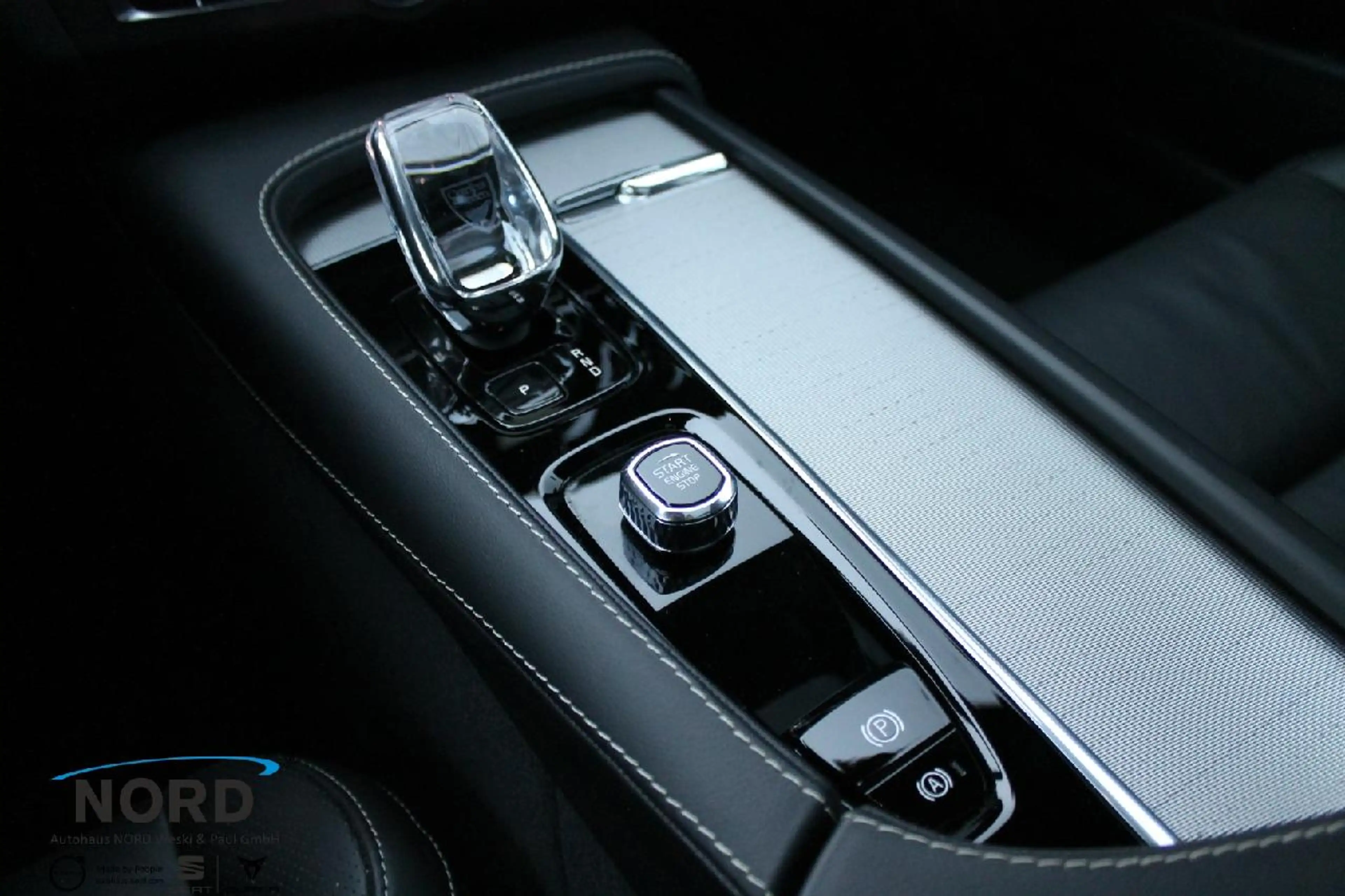 Volvo V90 B4D Gaer. Plus Bright/Sportsitze/GSD — photo 12
