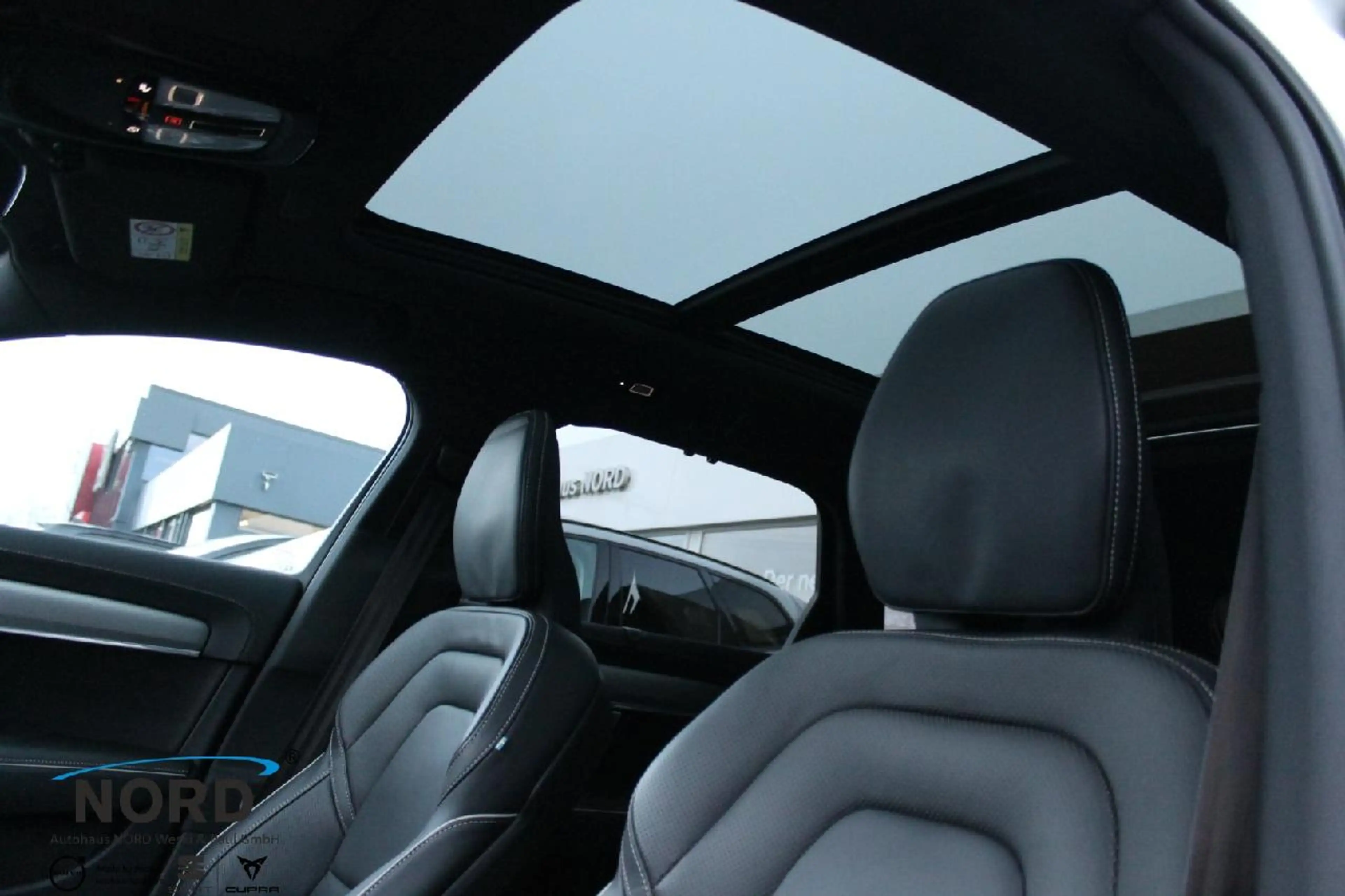 Volvo V90 B4D Gaer. Plus Bright/Sportsitze/GSD — photo 15
