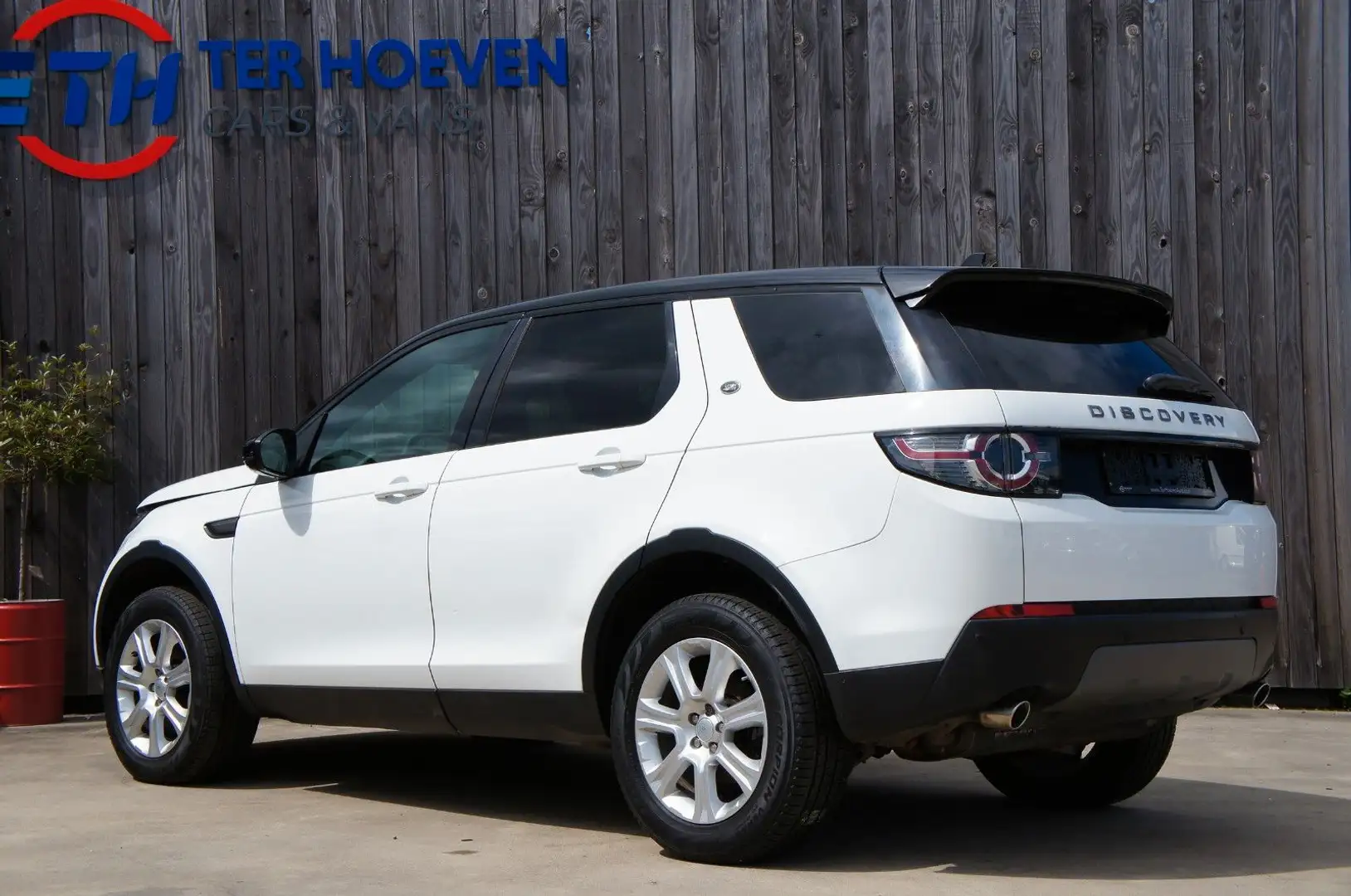 Land Rover Discovery Sport HSE 2.0eD4 Pano Navi Euro6 Blanc - 2