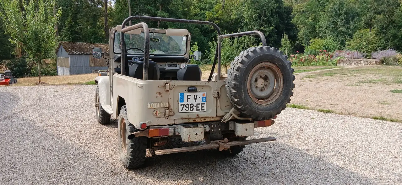 Toyota Land Cruiser BJ 43, foto 4