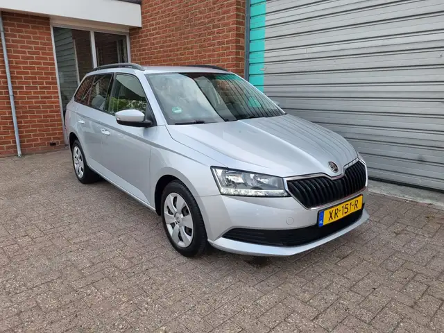 Skoda Fabia view 2