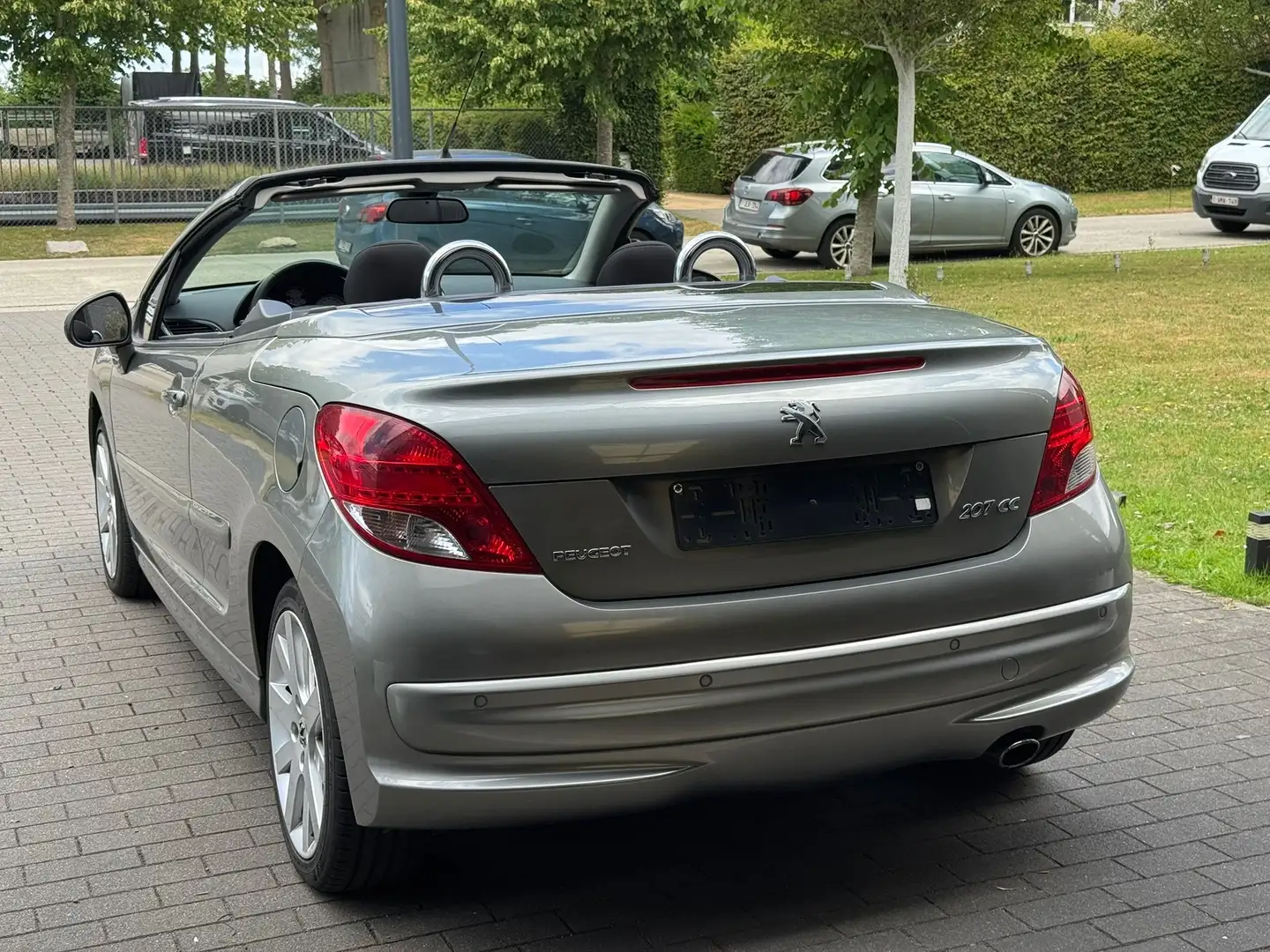 Peugeot 207 CC 1.6 HDi Pack FAP - 2