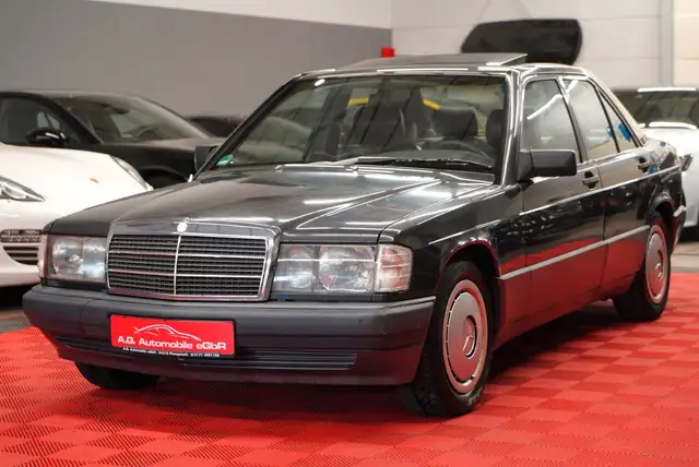 Mercedes-Benz 190 E 2.0 *3.Hand*El.Schiebedach*Voll-Leder*ABS*