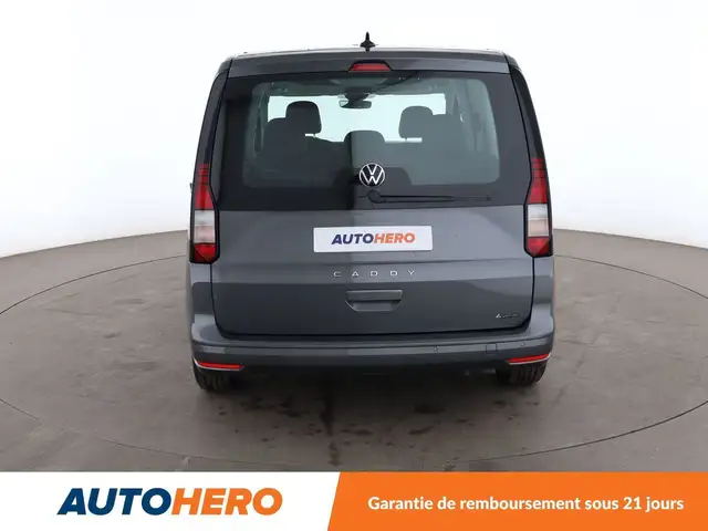 Volkswagen Caddy view 5