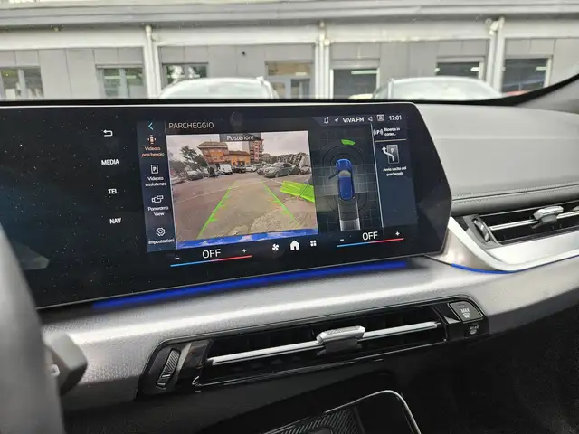 BMW X1 view 18