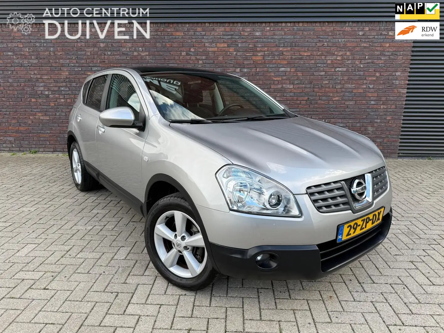 Nissan Qashqai 2.0 Tekna Pack | Pano | Nieuw APK | Airco | Trekha Grijs - 1