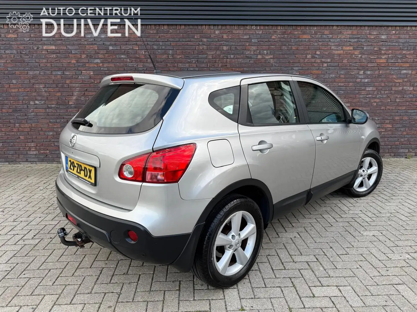 Nissan Qashqai 2.0 Tekna Pack | Pano | Nieuw APK | Airco | Trekha Grijs - 2