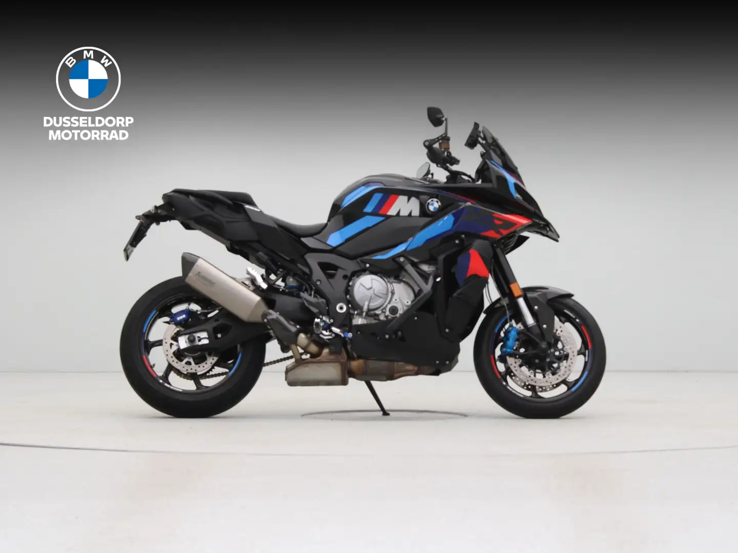 BMW M 1000 XR Zwart - 1