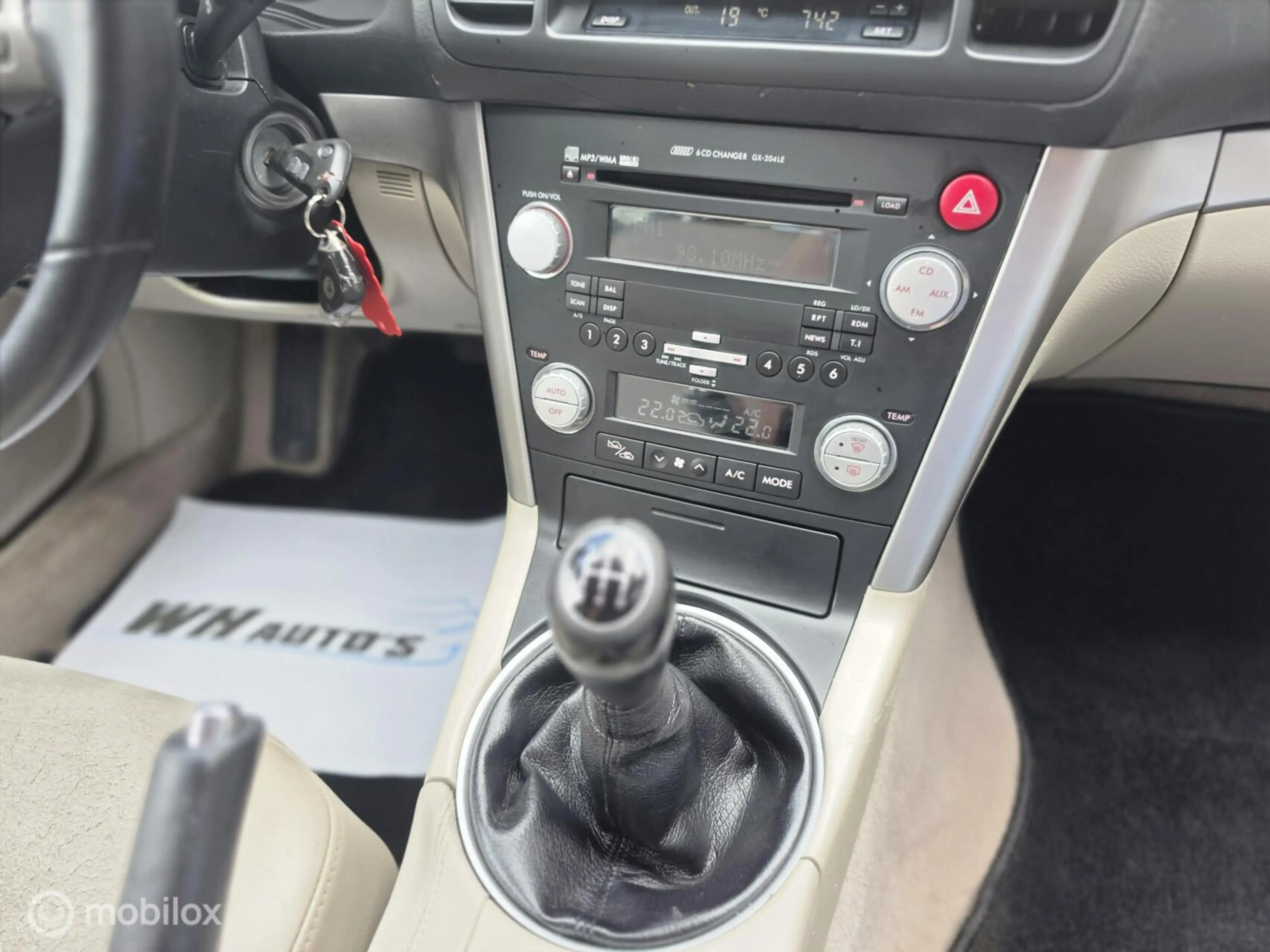 Subaru Legacy Touring Wagon 2.5i Exclusive Edition — photo 11