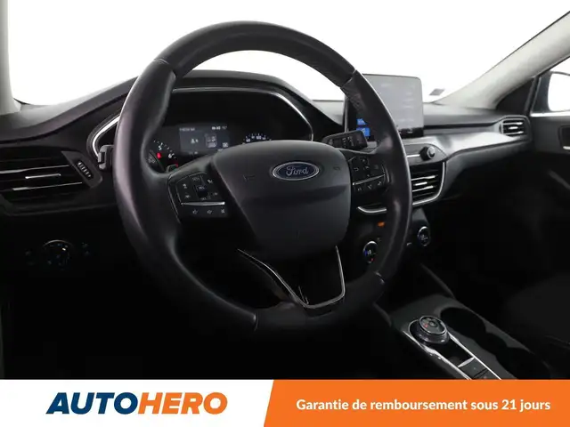 Ford Focus view 11