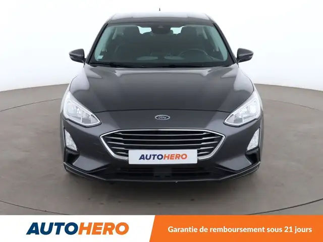 Ford Focus view 9
