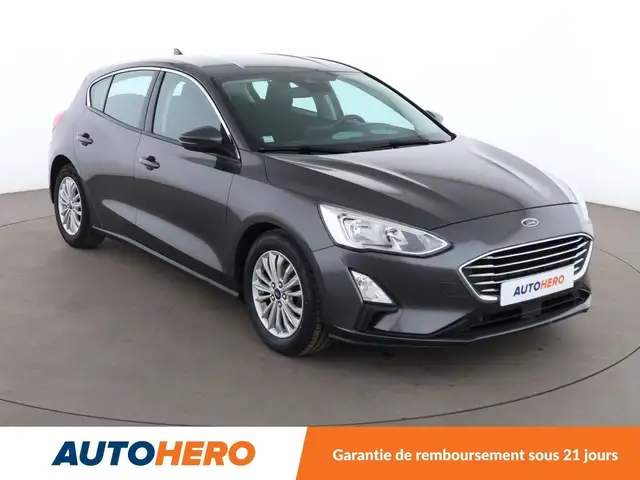Ford Focus view 8