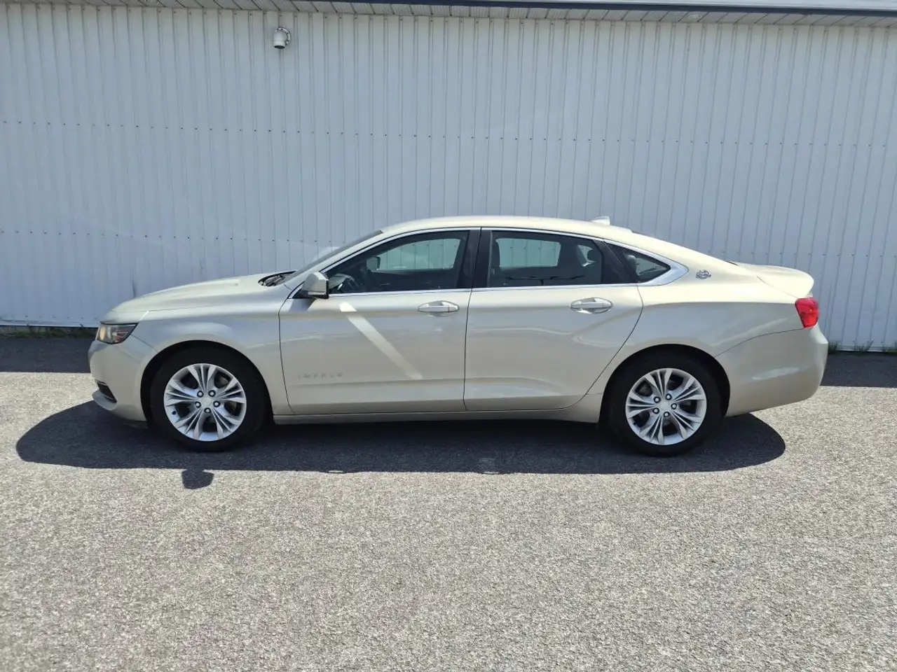 Chevrolet Impala снимка Chevrolet Impala