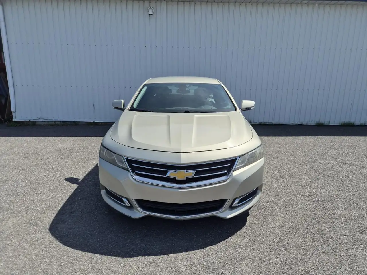 Chevrolet Impala снимка Chevrolet Impala