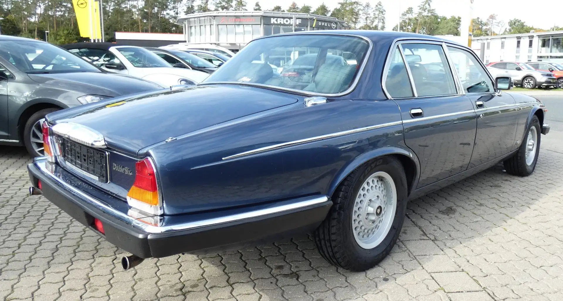 Jaguar XJ 5.3 Daimler Klima Schiebedach Leder LHD Blauw - 2