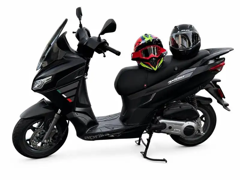 Aprilia SXR 50 - foto 4