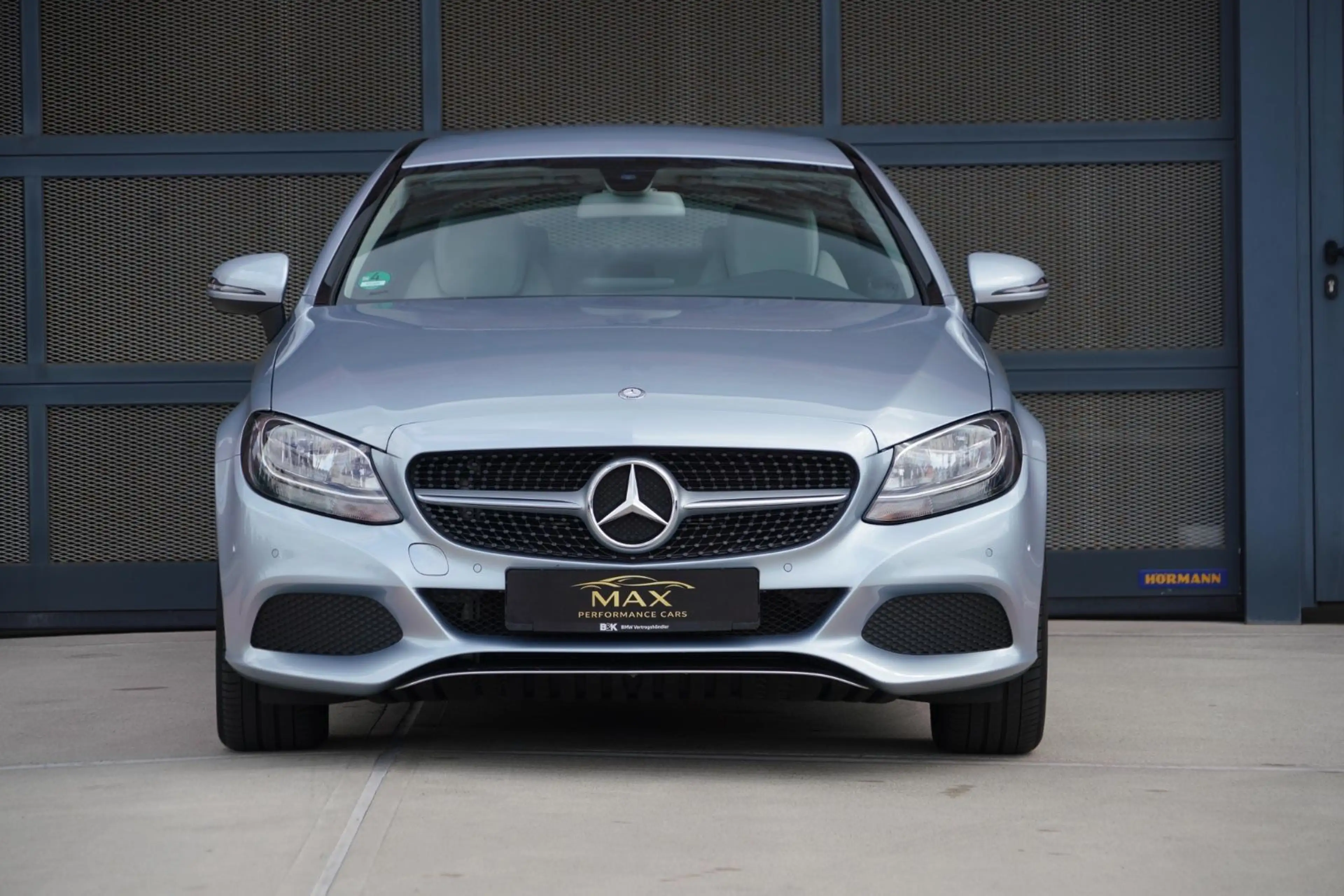 Mercedes-Benz C 300 Coupe 21000km Neuwertig Leder — photo 3