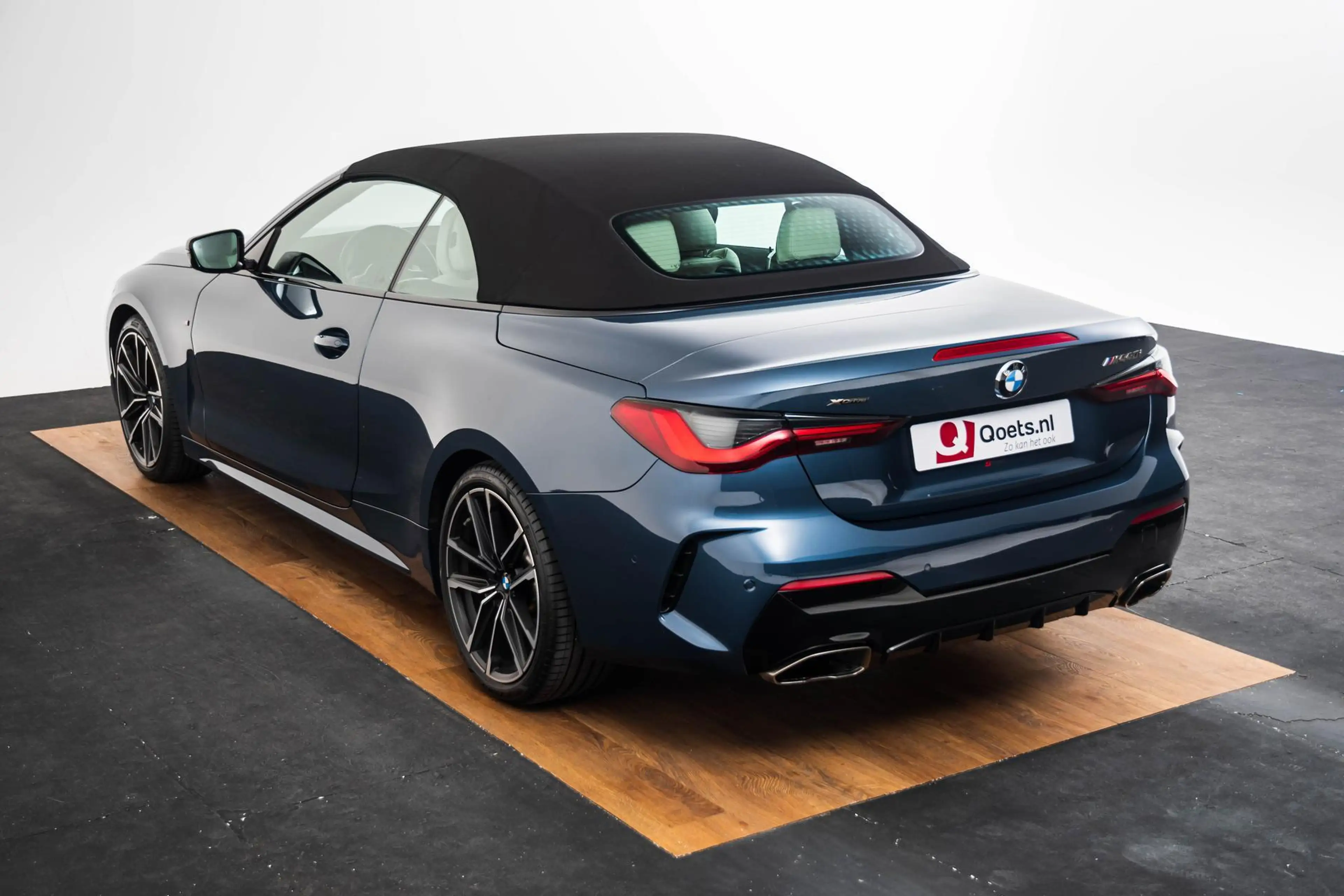 BMW 440 4-serie Cabrio M440i xDrive High Executive Driving — photo 12