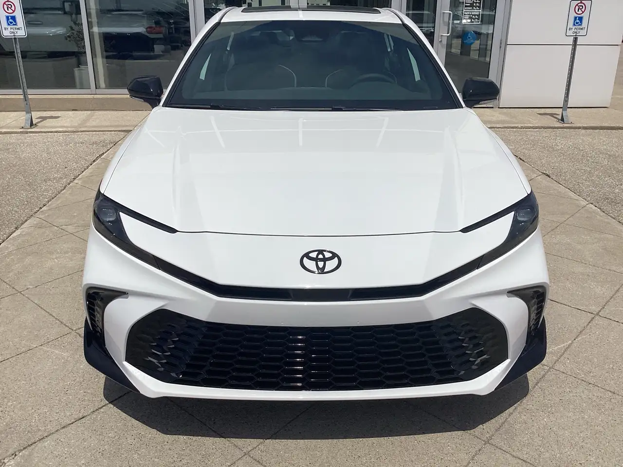 Toyota Camry снимка Toyota Camry