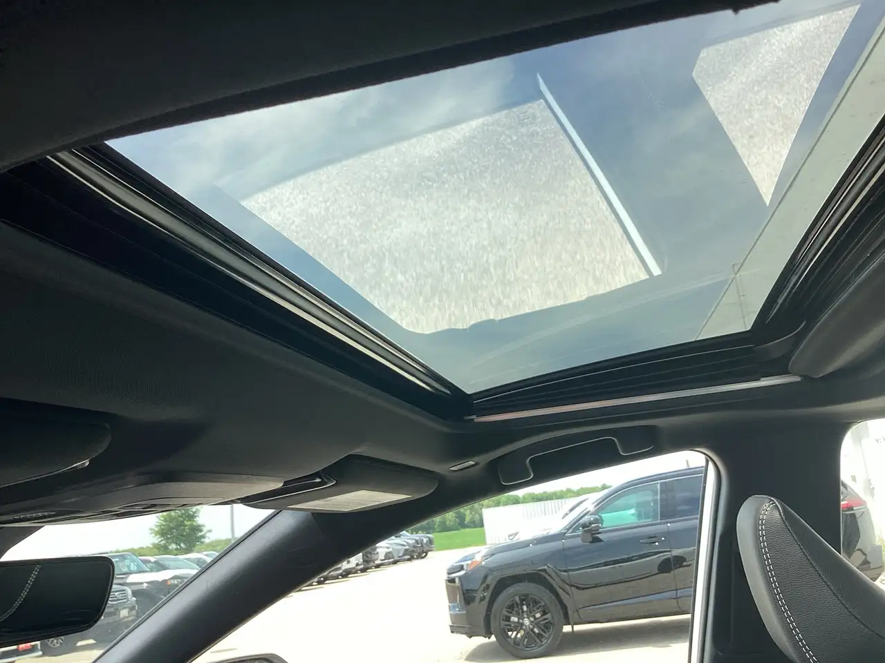 Toyota Camry снимка Toyota Camry
