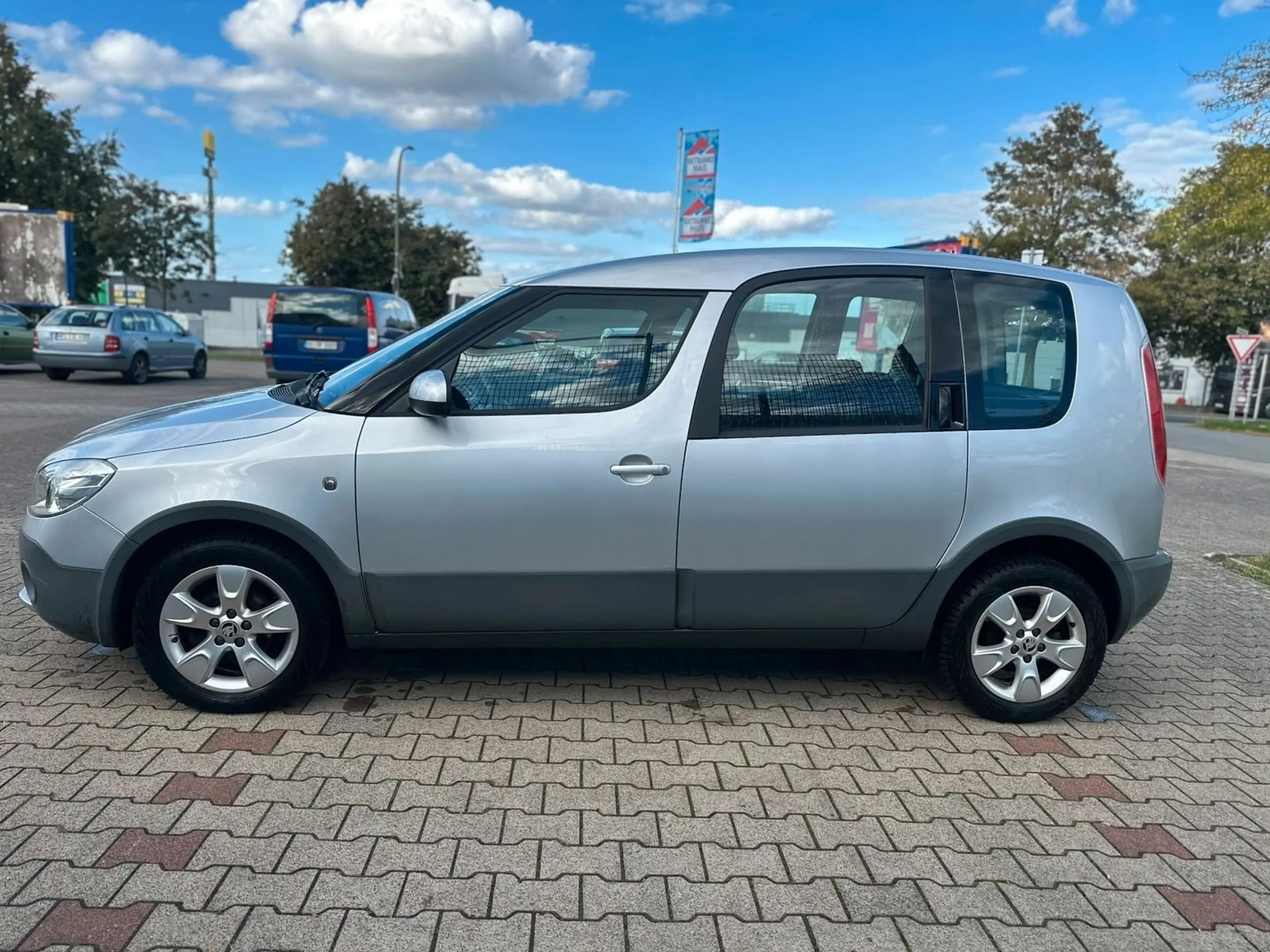 Skoda Roomster Elegance, Tüv neu, Sitzheizung — photo 9