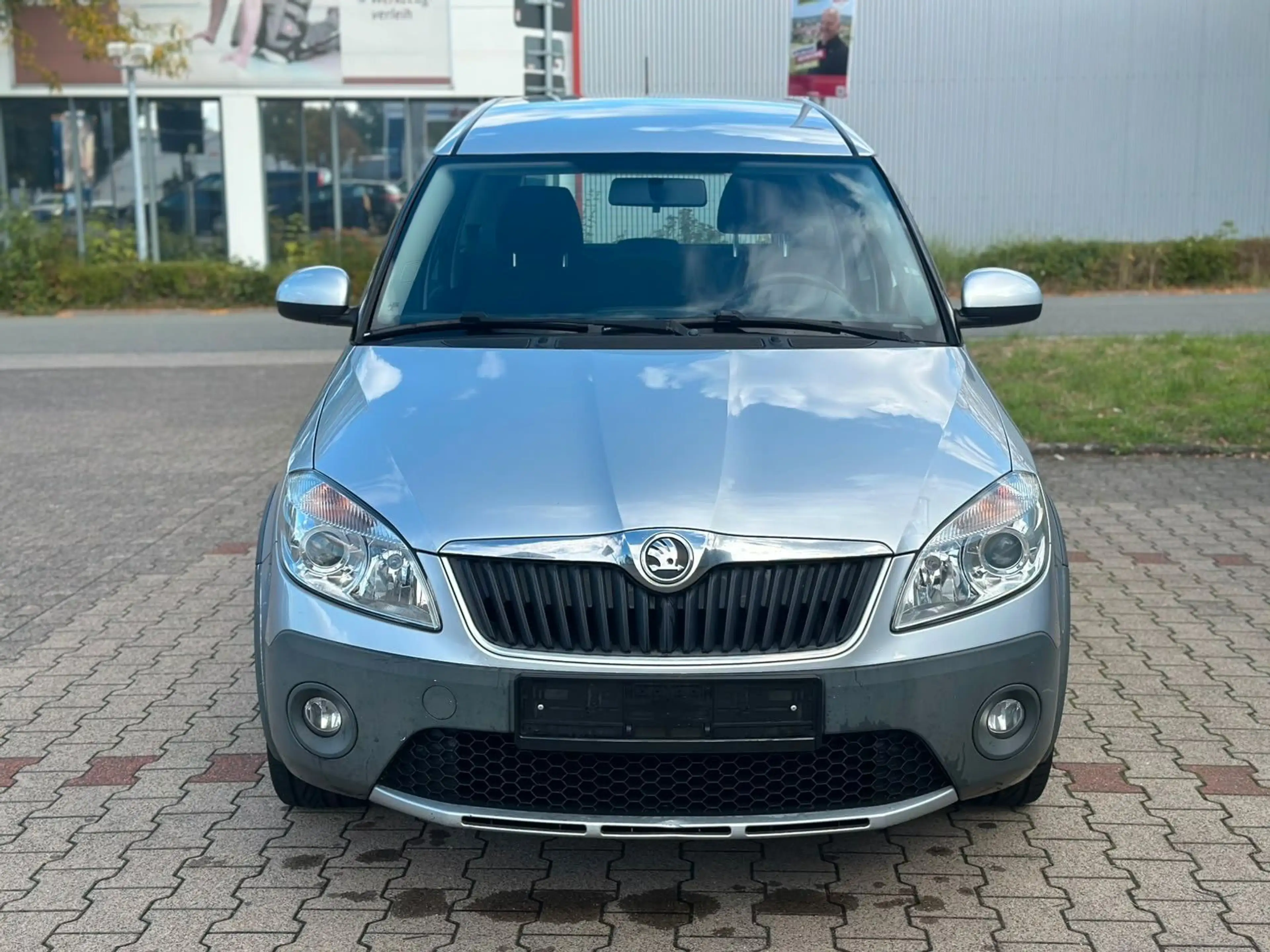 Skoda Roomster Elegance, Tüv neu, Sitzheizung — photo 2